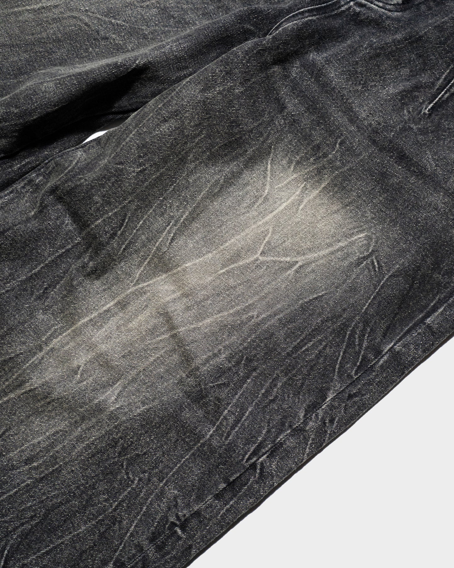 CRACKED CHEMICAL-WASHED WIDE BAGGY JEANS