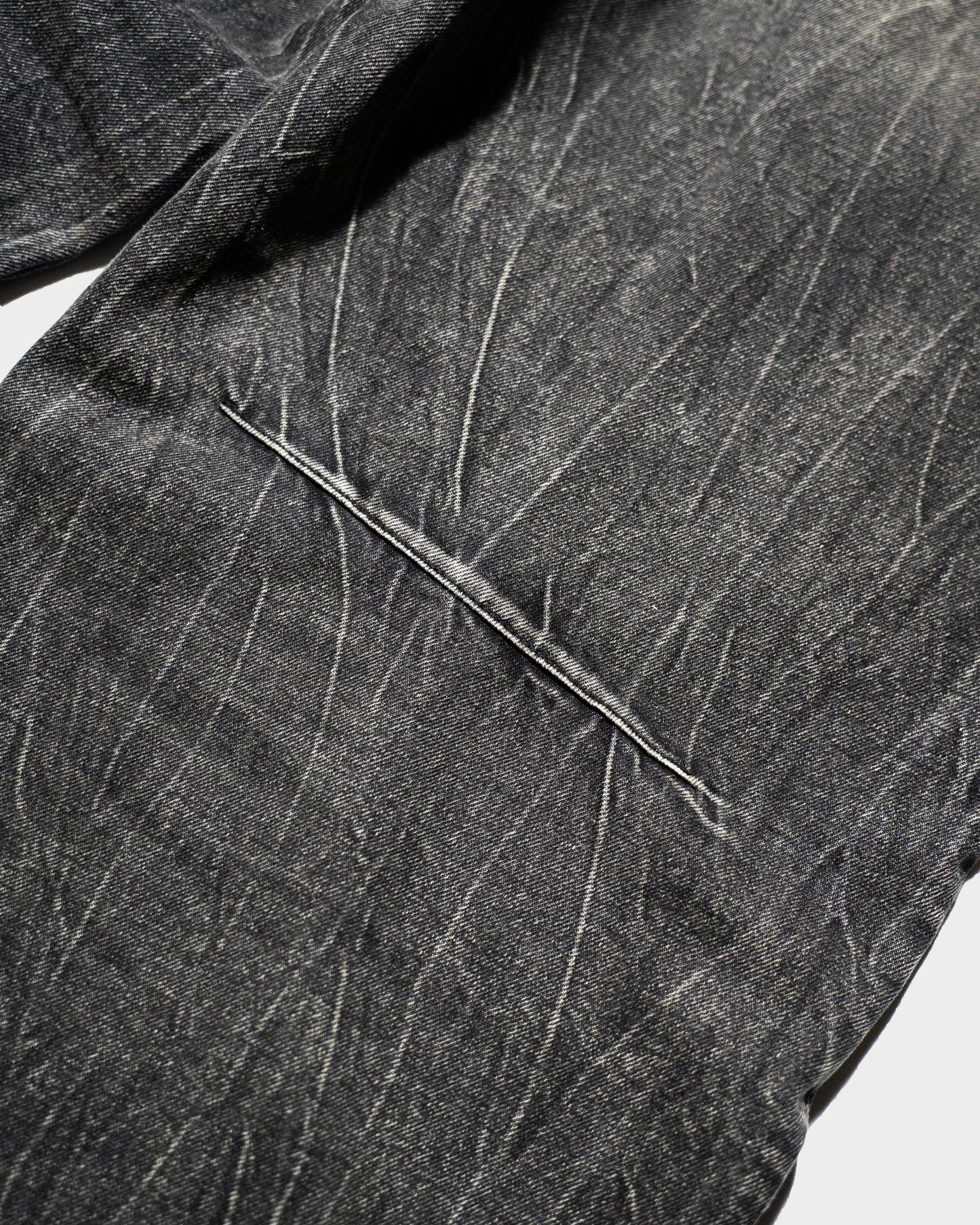 CRACKED CHEMICAL-WASHED WIDE BAGGY JEANS