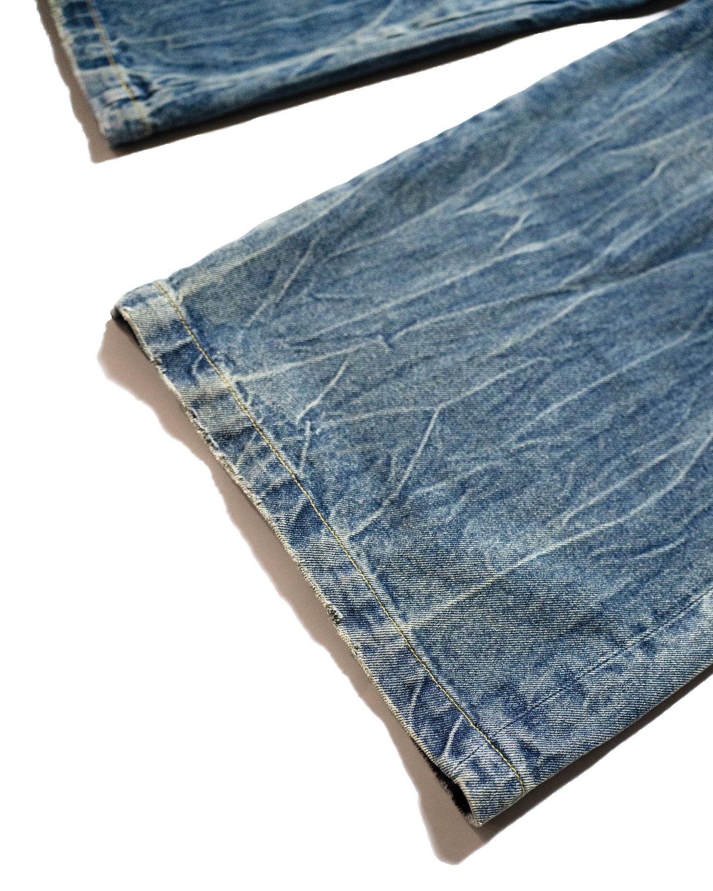 CRACKED CHEMICAL-WASHED WIDE BAGGY JEANS