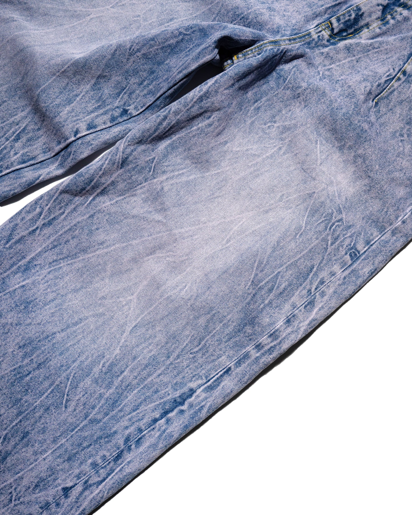 CRACKED CHEMICAL-WASHED WIDE BAGGY JEANS