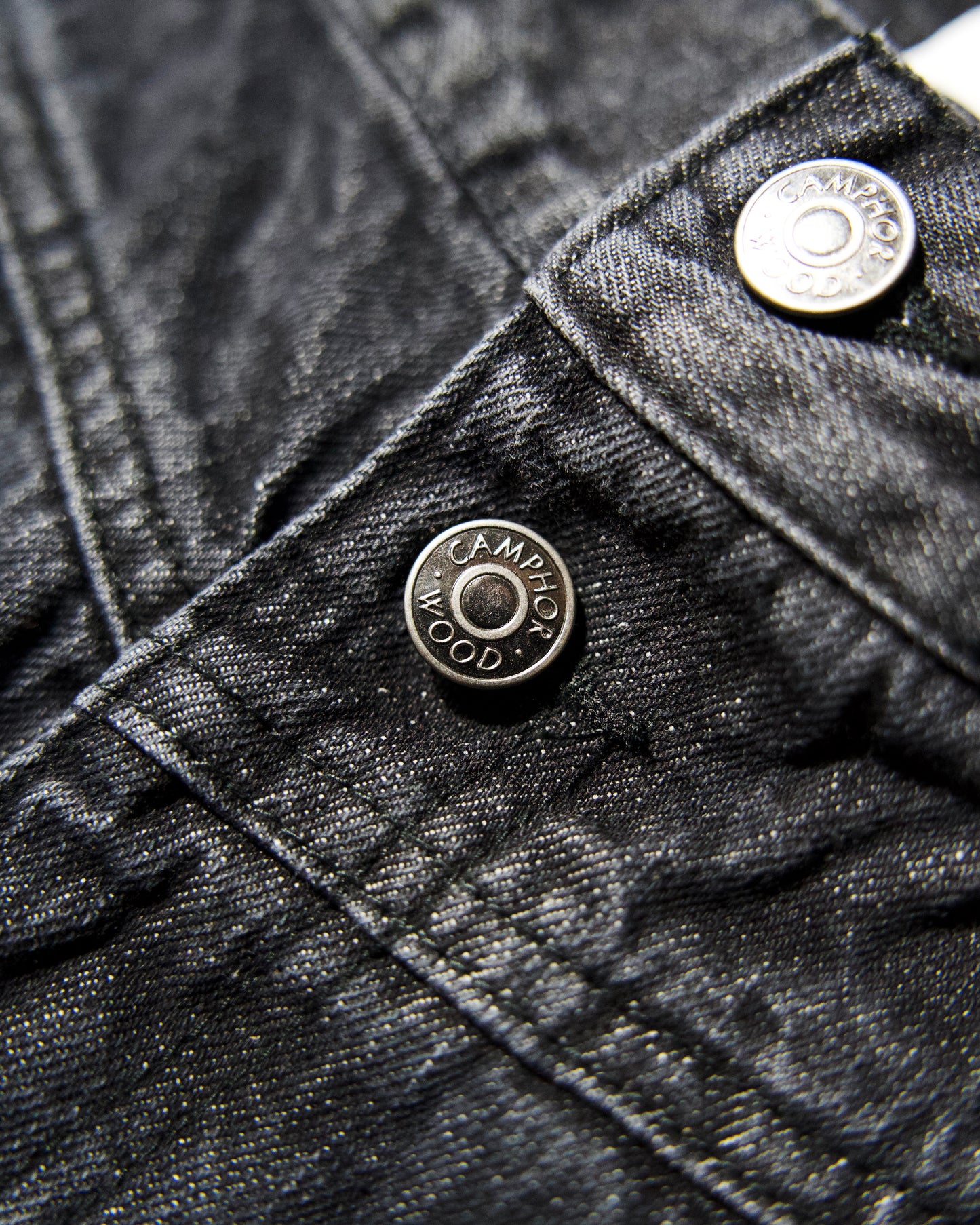 CRUSH FADE SIDE SEEM BOOTS CUT JEANS