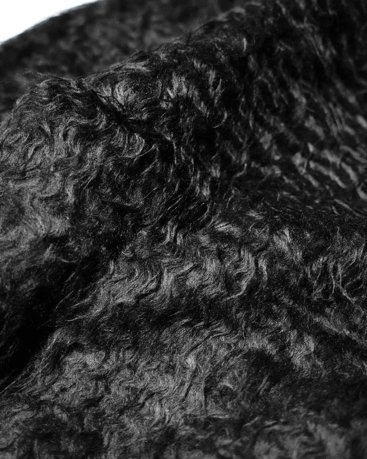 MOHAIR TOUCH SUPER SHAGGY PULLOVER