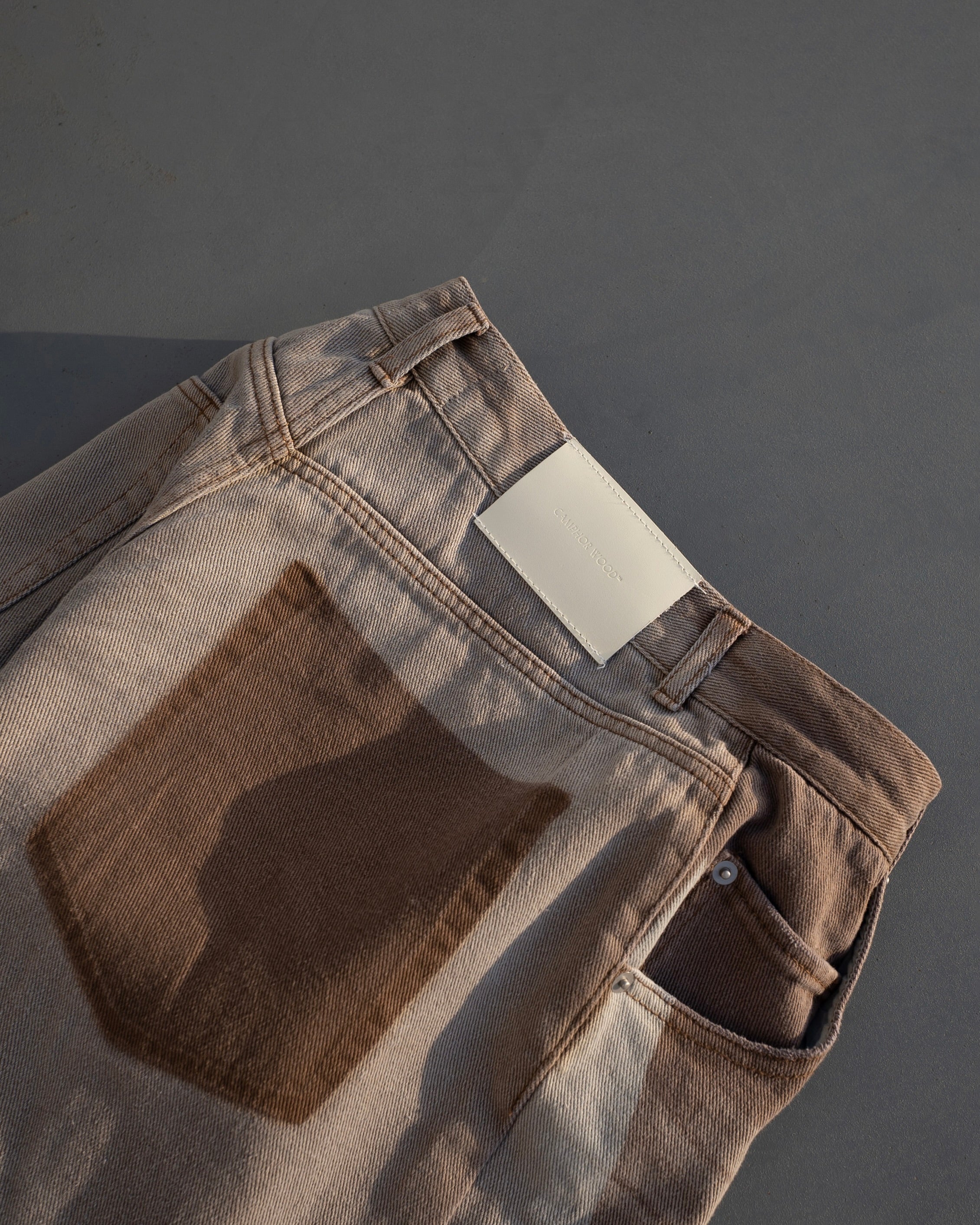 パンツ Camphor wood fade blast semi-baggy denim fade blast semi-baggy denim – CAMPHOR WOOD - OFFICIAL ONLINE