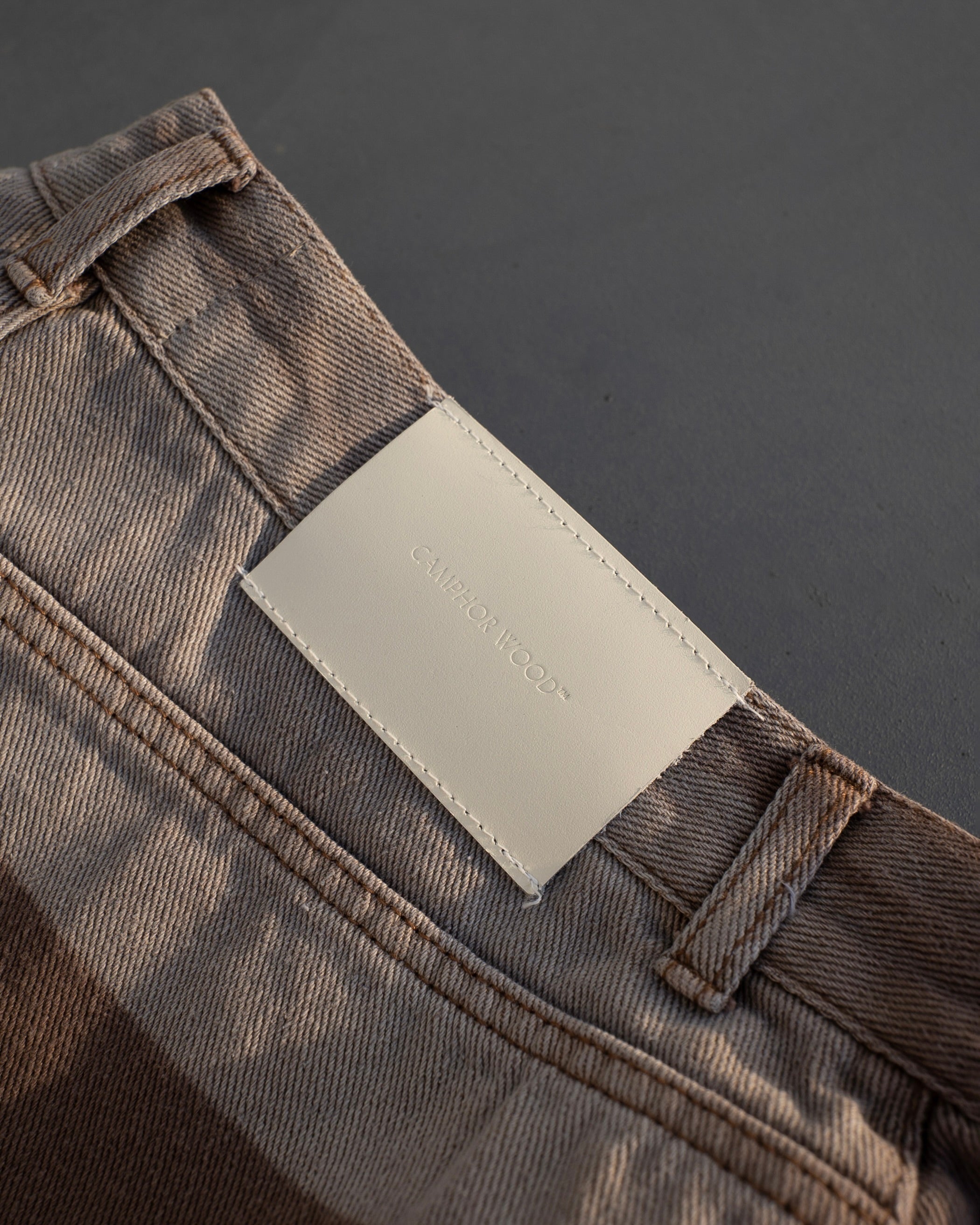 fade blast semi-baggy denim – CAMPHOR WOOD - OFFICIAL ONLINE