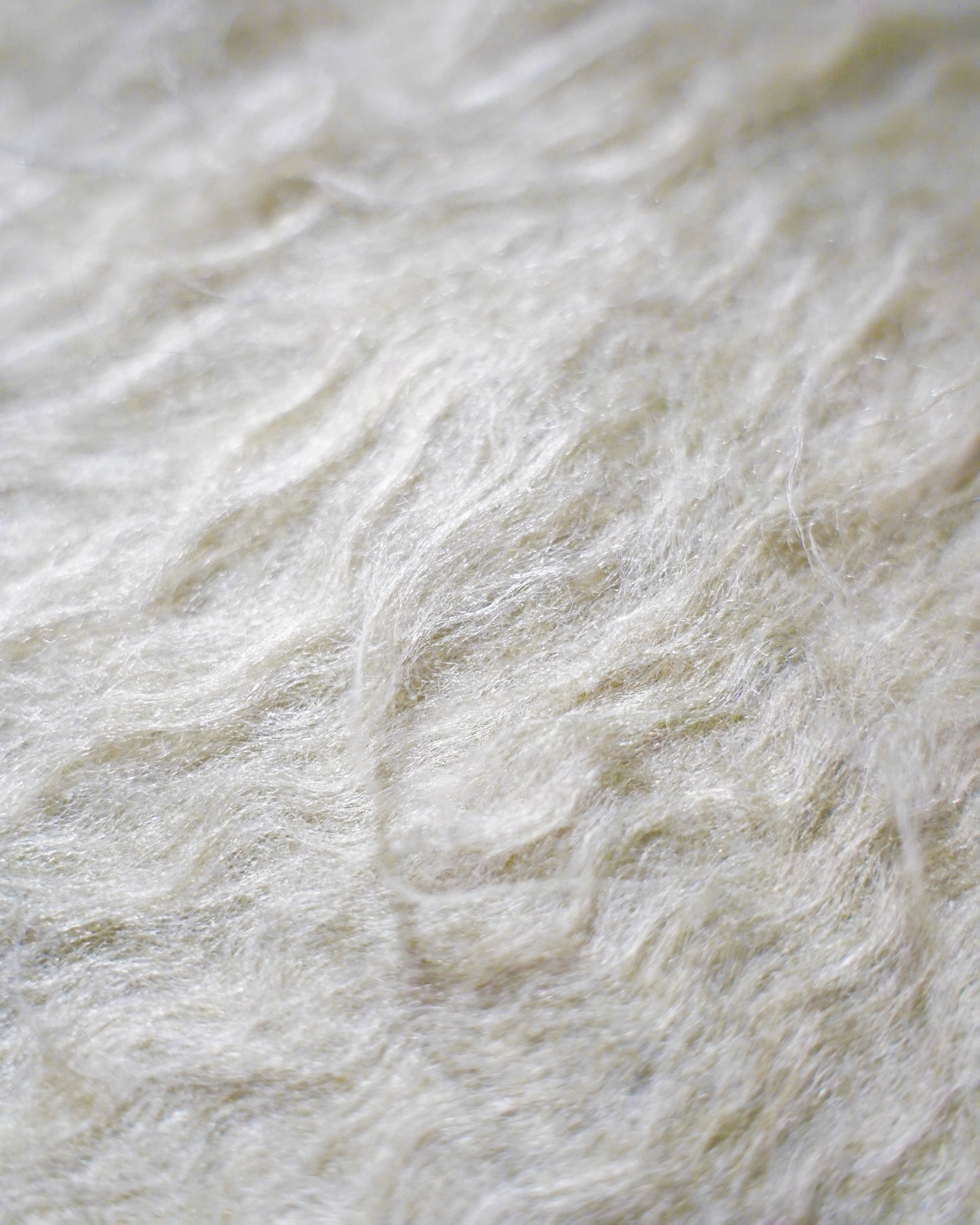 MOHAIR TOUCH SUPER SHAGGY PULLOVER