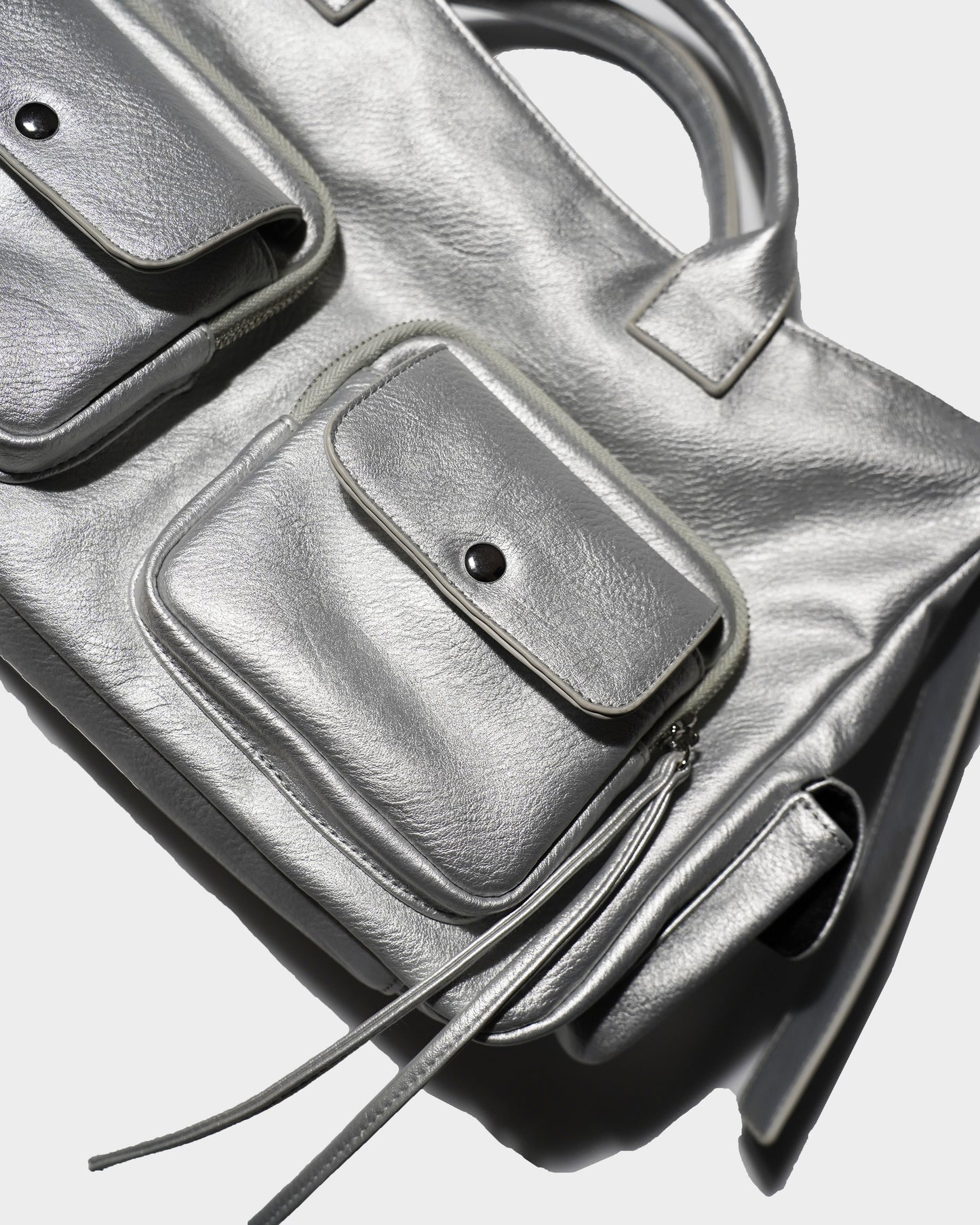 FAUX LEATHER MULTI POCKET SHOULDER BAG - SILVER