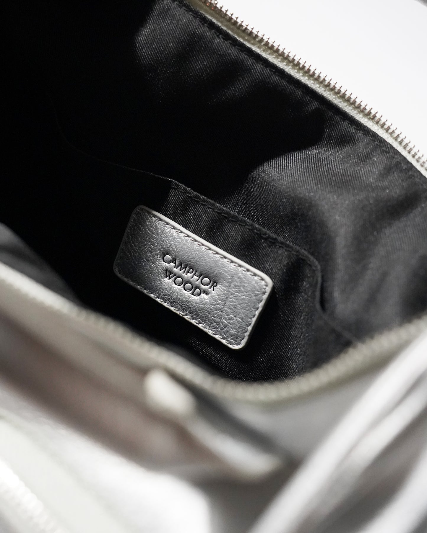 FAUX LEATHER MULTI POCKET SHOULDER BAG - SILVER