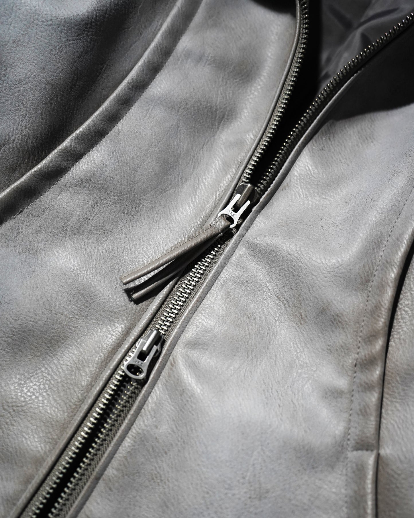 FADED SHORT LENGTH PU-LEATHER JACKET