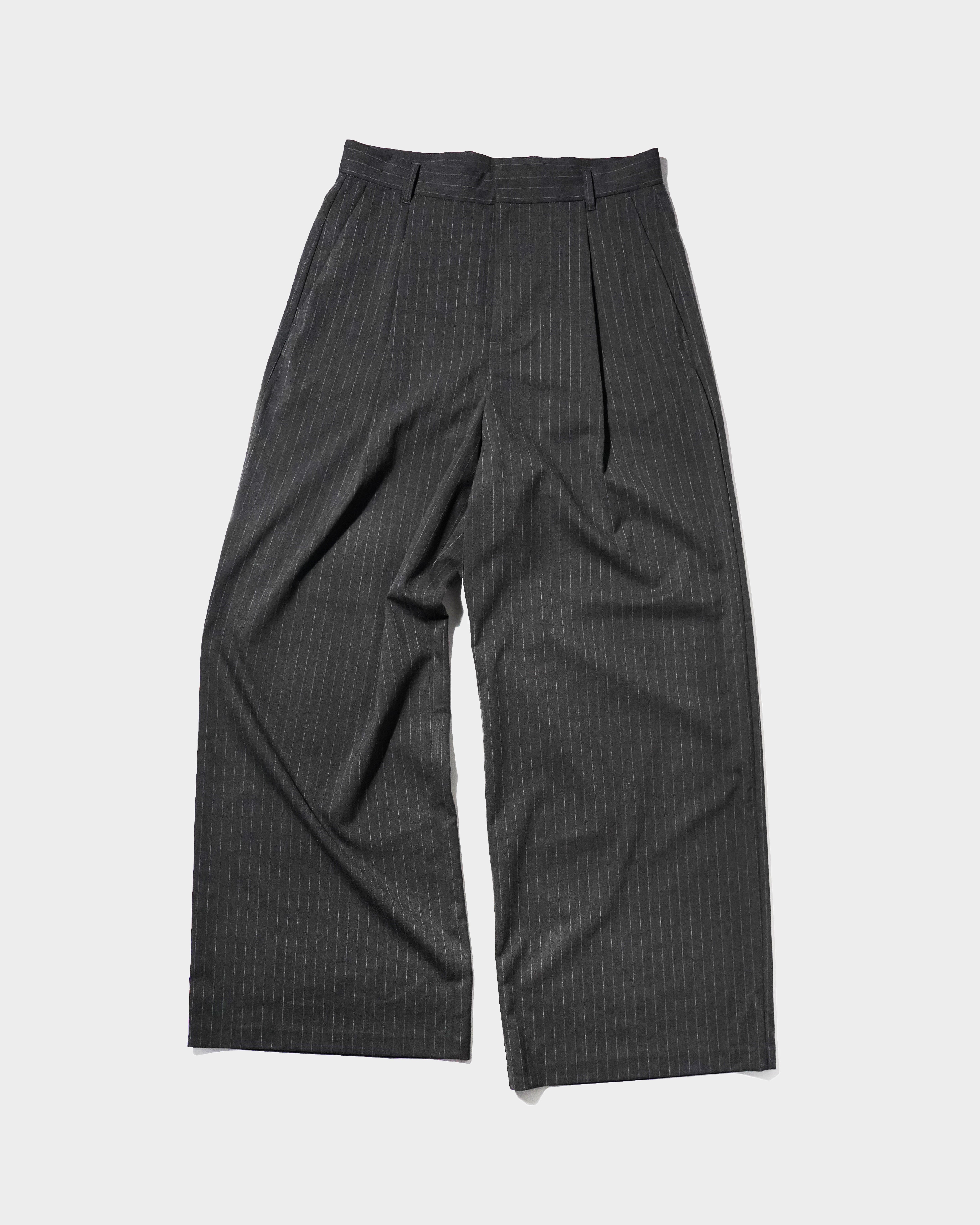 1TUCK WIDE BAGGY STRIPE SLACKS – CAMPHOR WOOD - OFFICIAL ONLINE