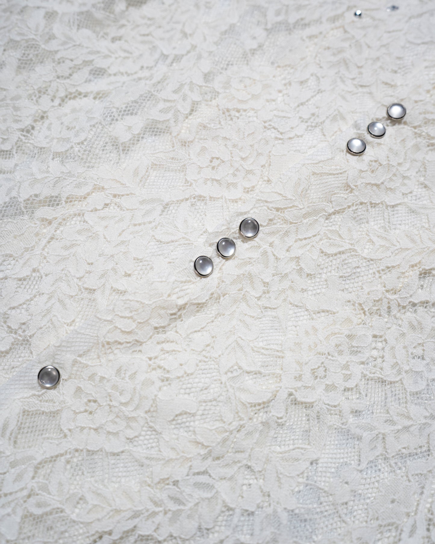 FLOWER BIJOU SHEER H/S SHIRTS
