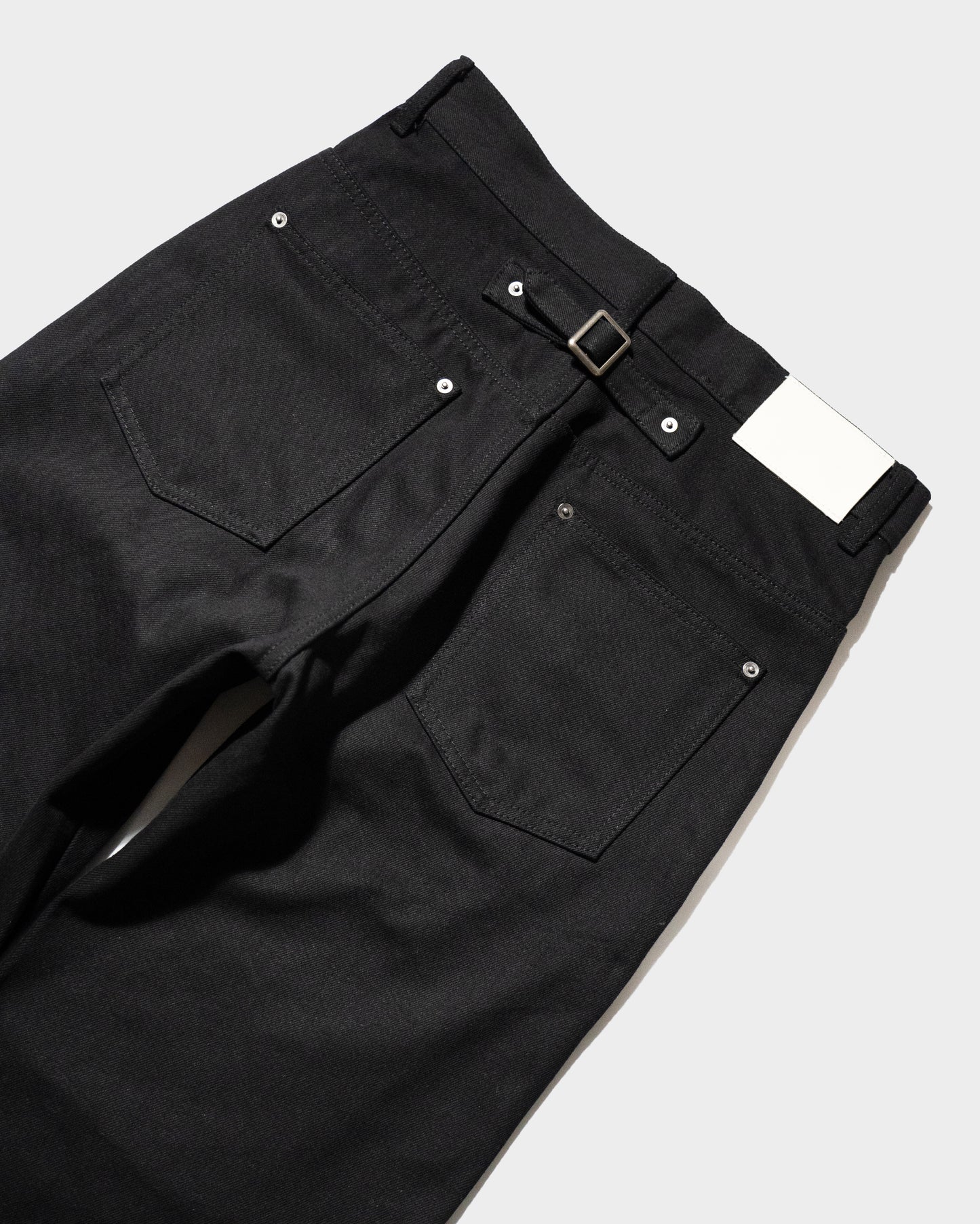 SIDE SEEM BOOTS CUT RIGID JEANS