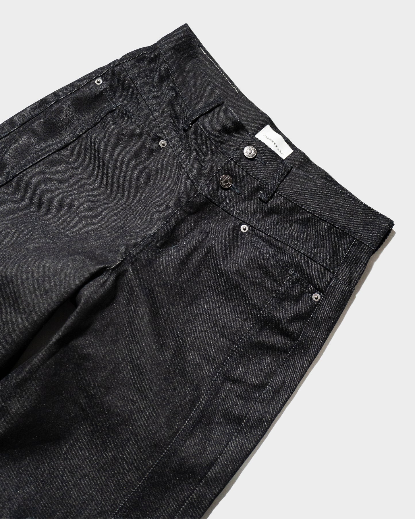 SIDE SEEM BOOTS CUT RIGID JEANS