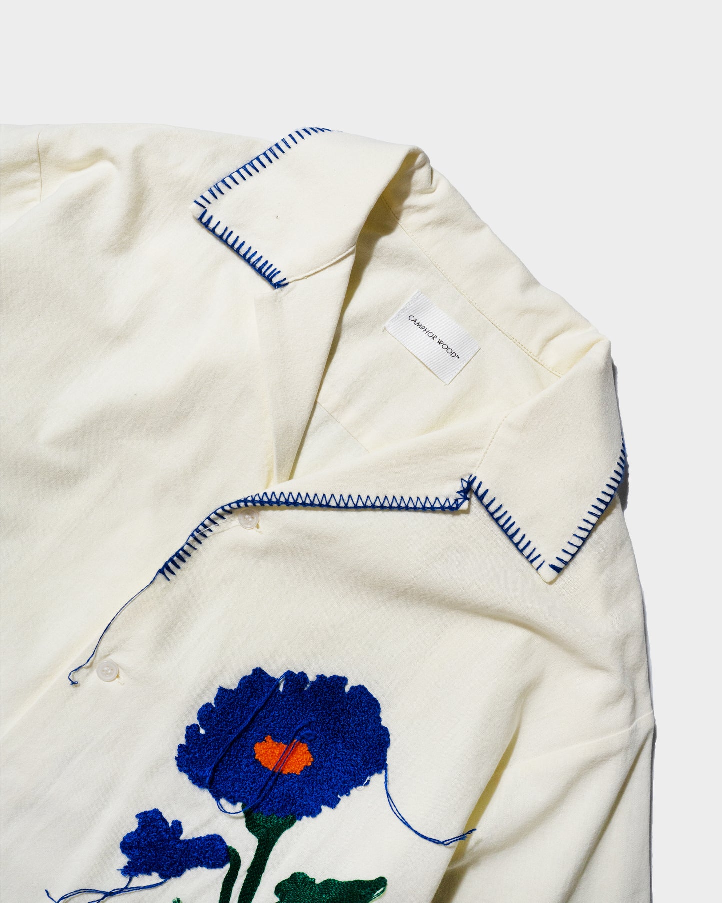 FLOWER EMBROIDERY SAGARA H/S SHIRT