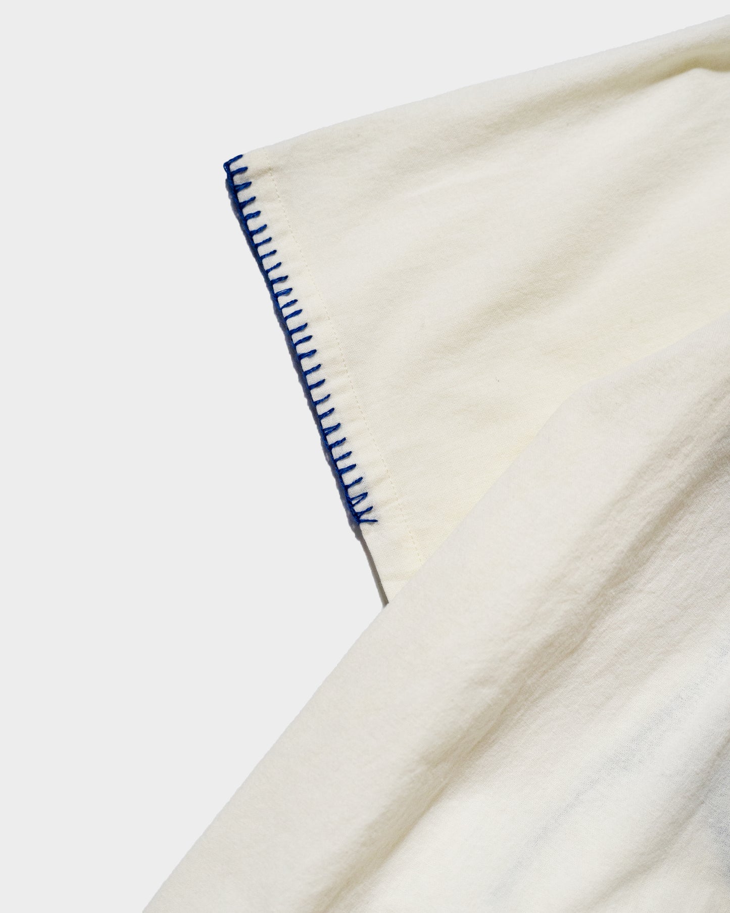 FLOWER EMBROIDERY SAGARA H/S SHIRT