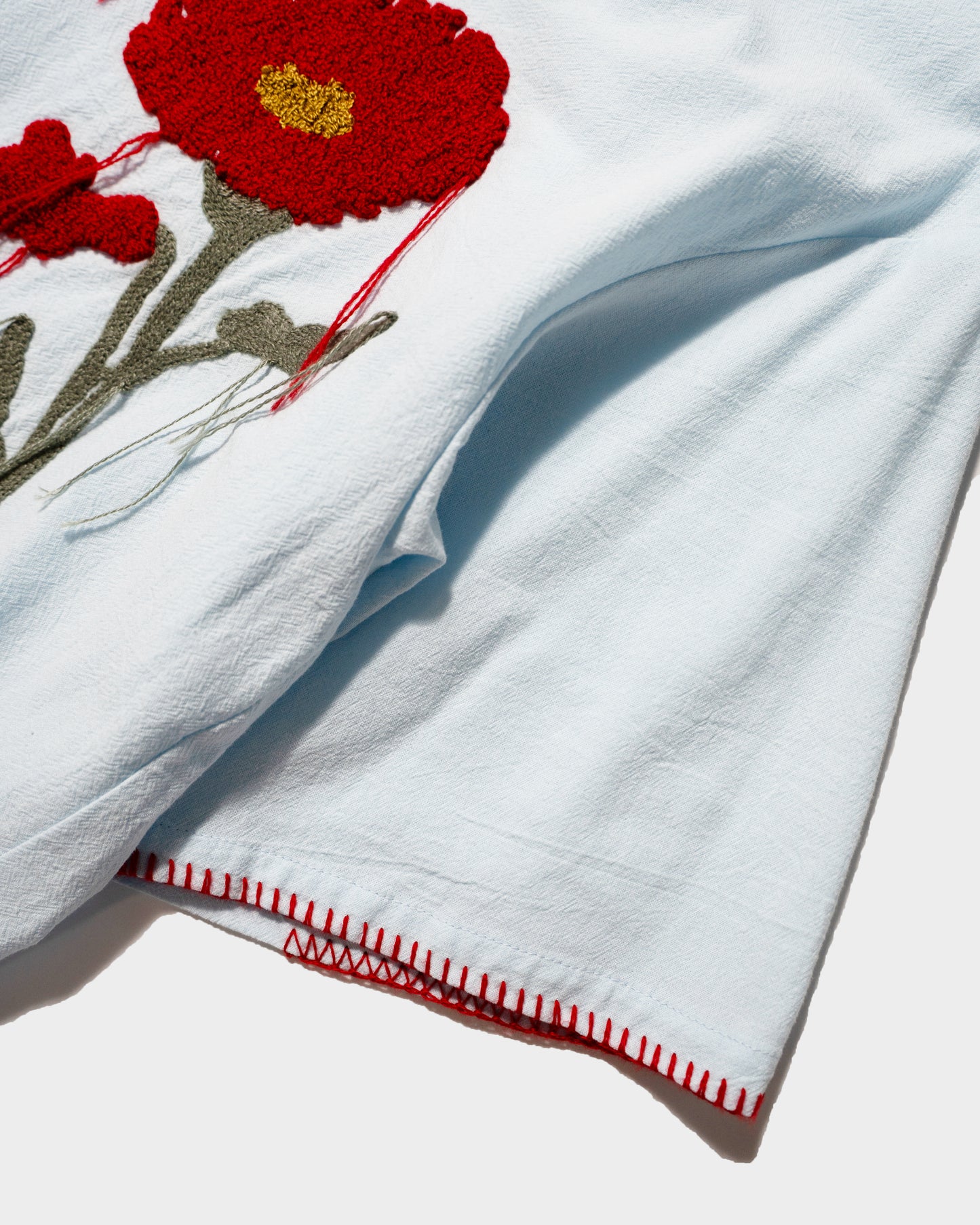 FLOWER EMBROIDERY SAGARA H/S SHIRT