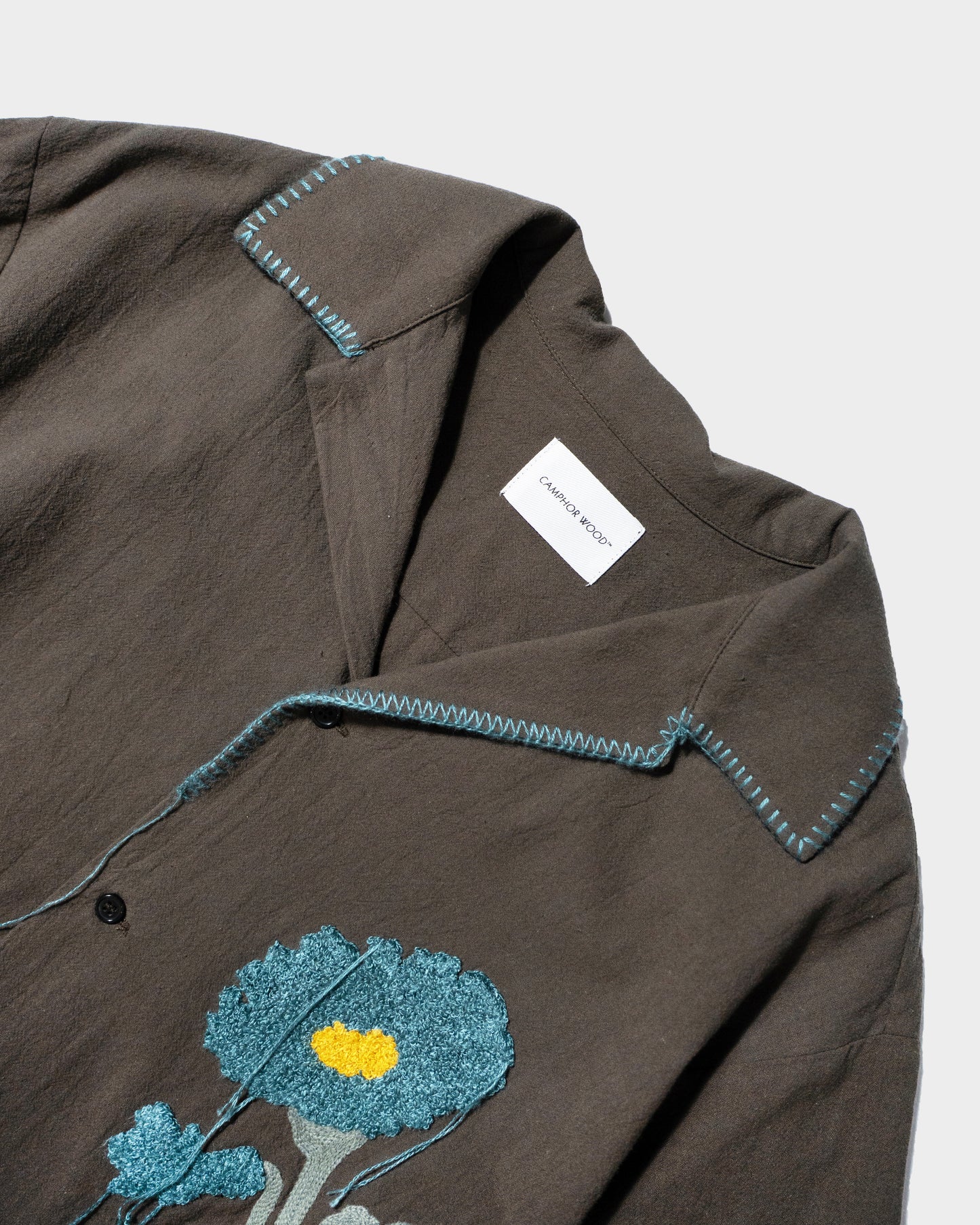 FLOWER EMBROIDERY SAGARA H/S SHIRT
