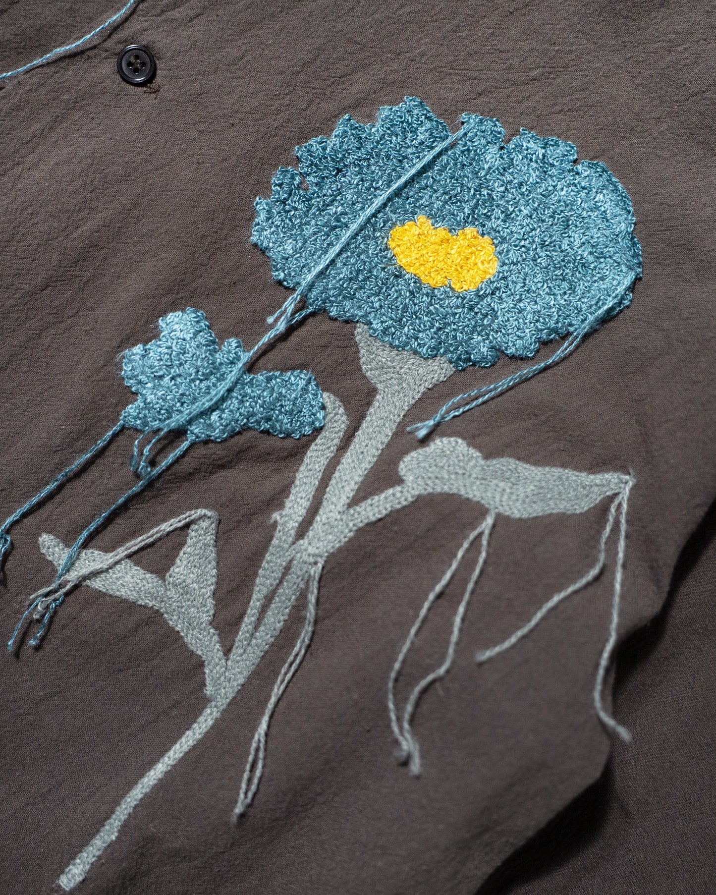 FLOWER EMBROIDERY SAGARA H/S SHIRT
