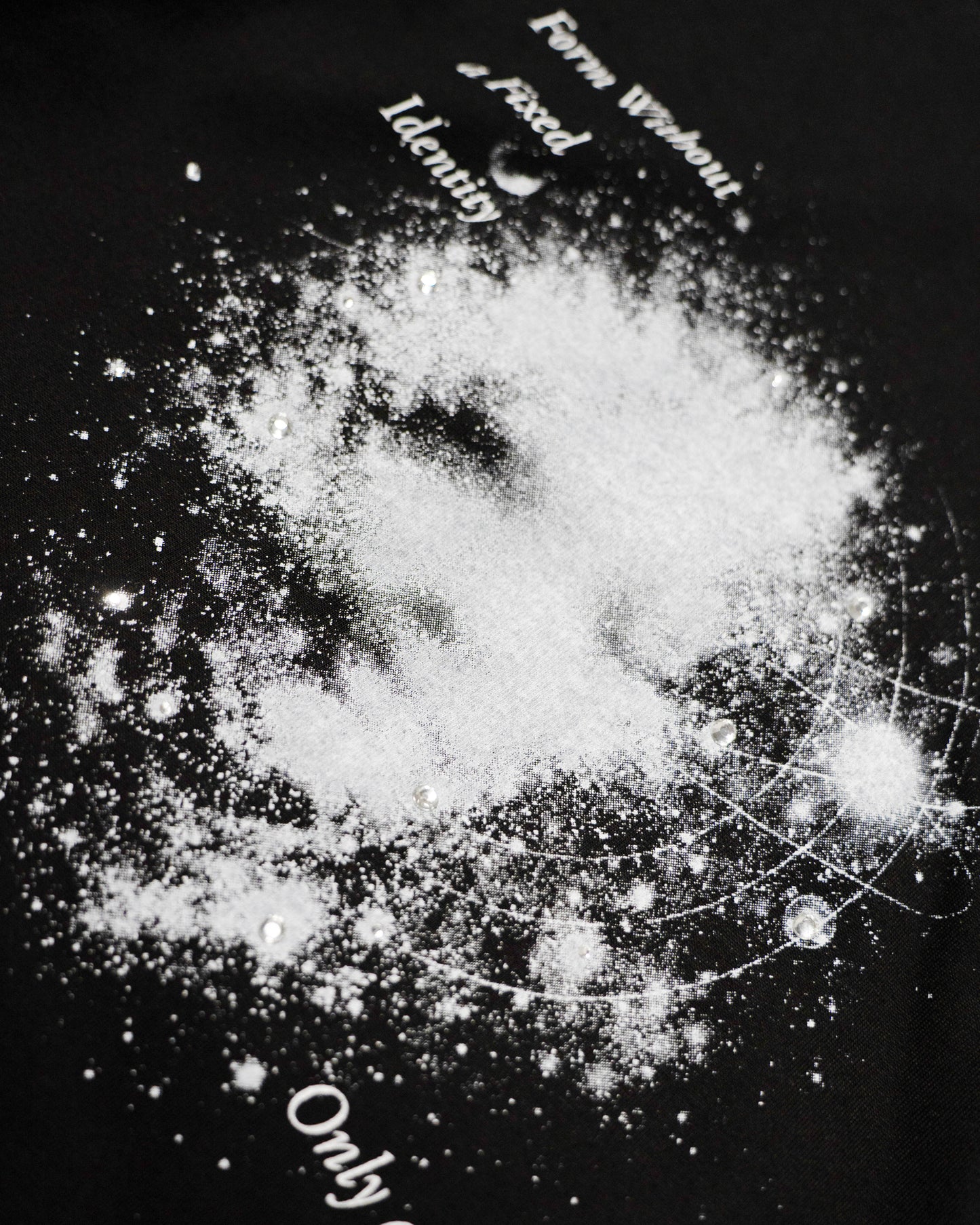 GRAPHIC SPACE RHINESTONE TEE