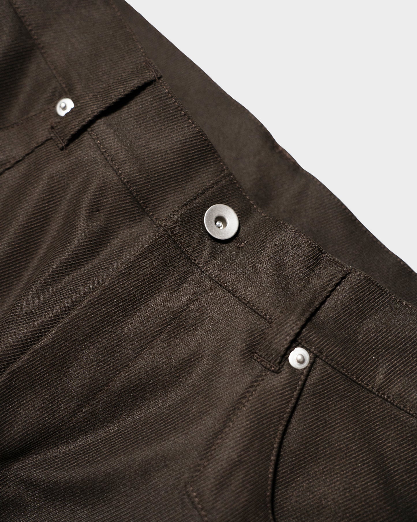 PRESSED POLYESTER FLARE SLACKS