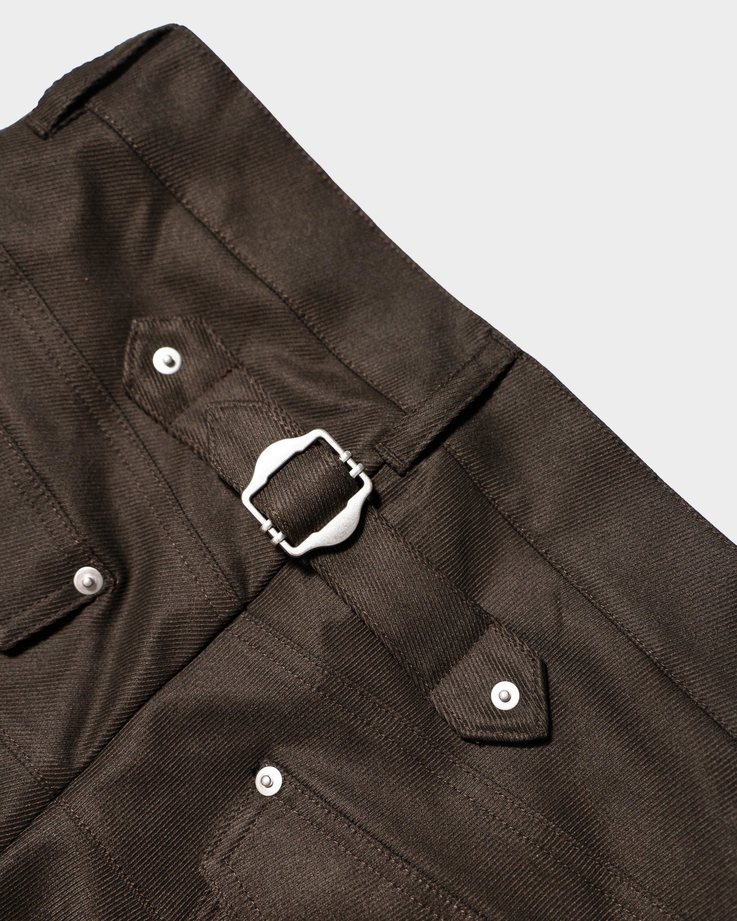 PRESSED POLYESTER FLARE SLACKS