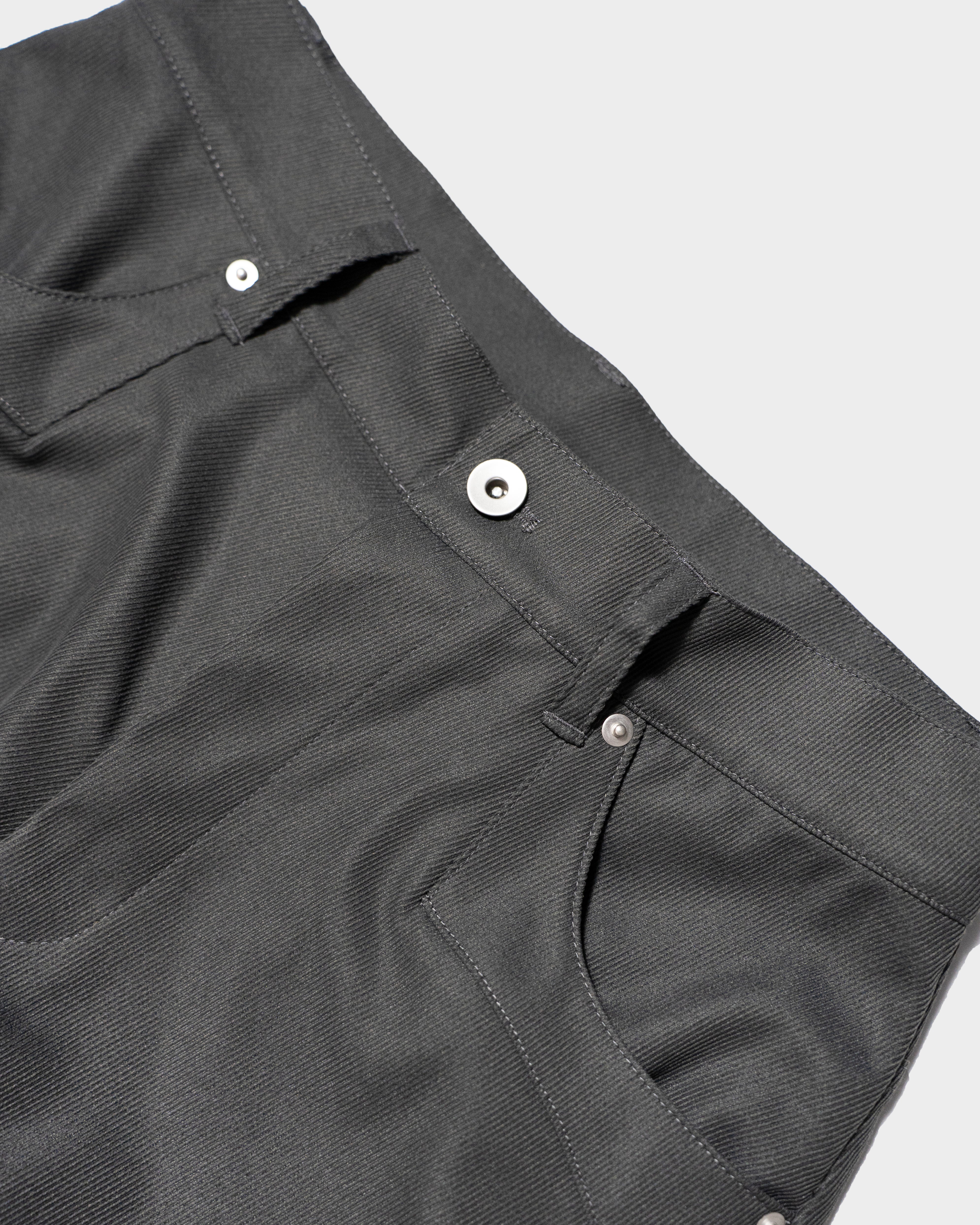 PRESSED POLYESTER FLARE SLACKS – CAMPHOR WOOD - OFFICIAL ONLINE