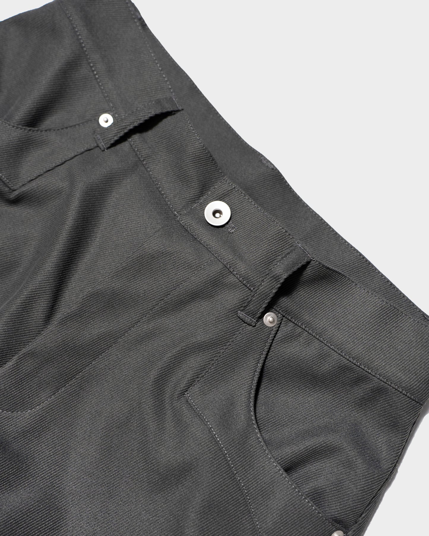 PRESSED POLYESTER FLARE SLACKS