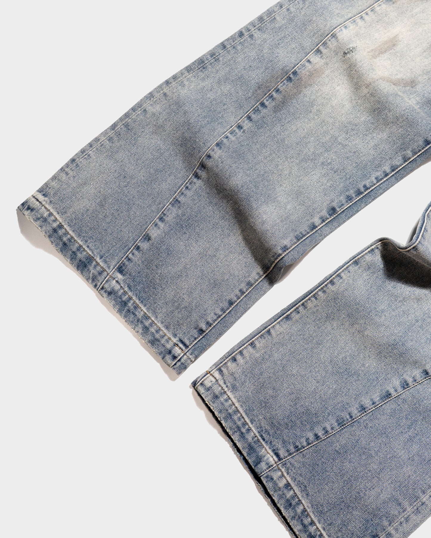 SIDE SEAM SEMI-FLARE SLUB JEANS