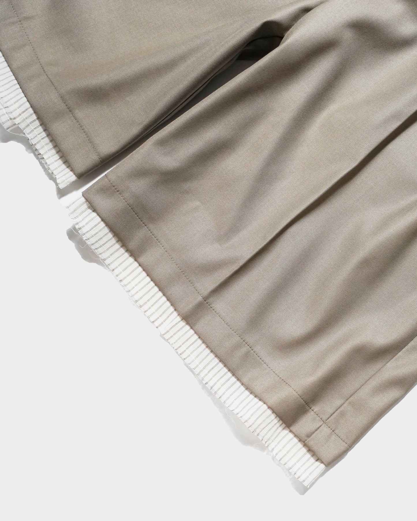 CUT OFF LAYERED SLACKS SHORTS