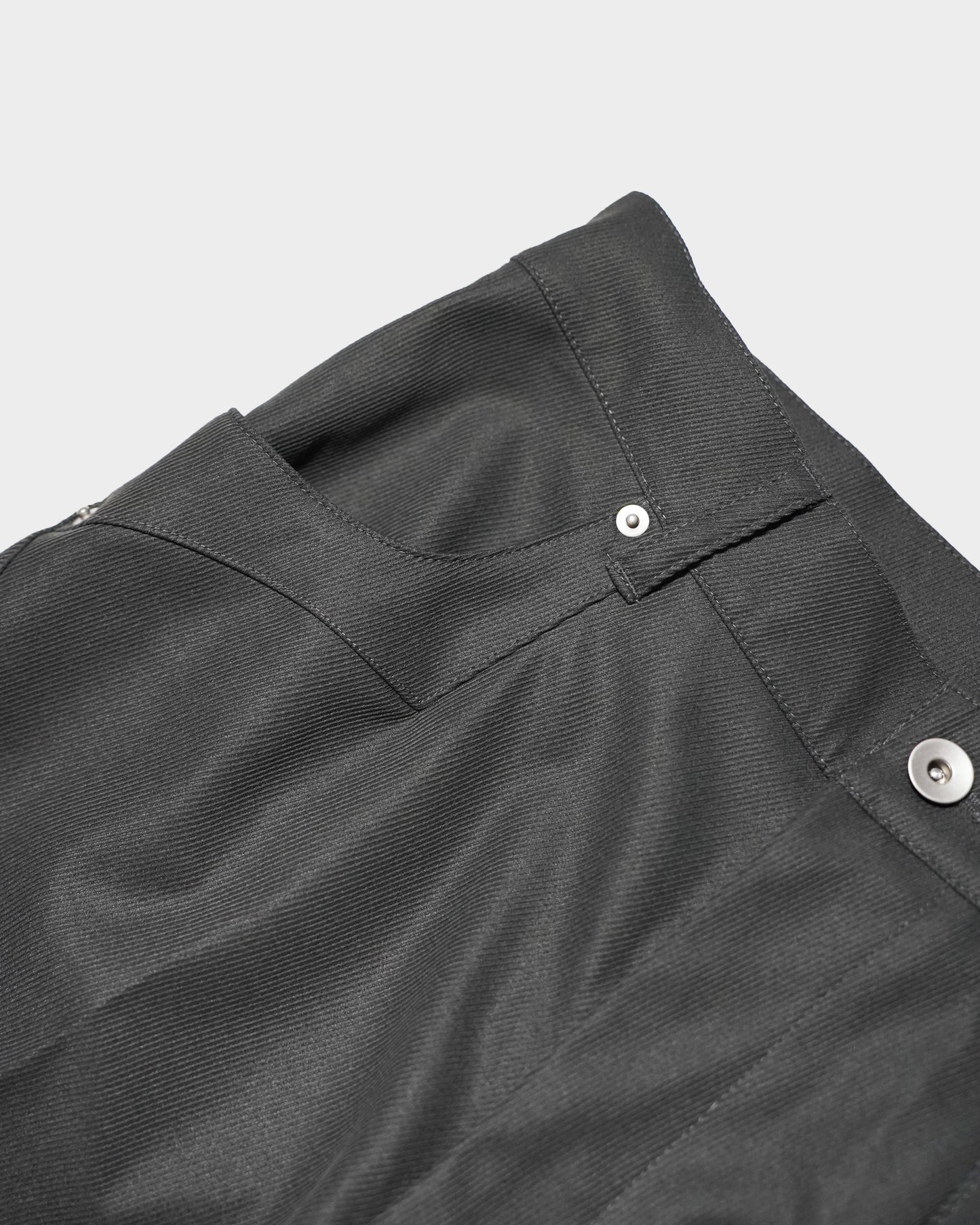 PRESSED POLYESTER FLARE SLACKS