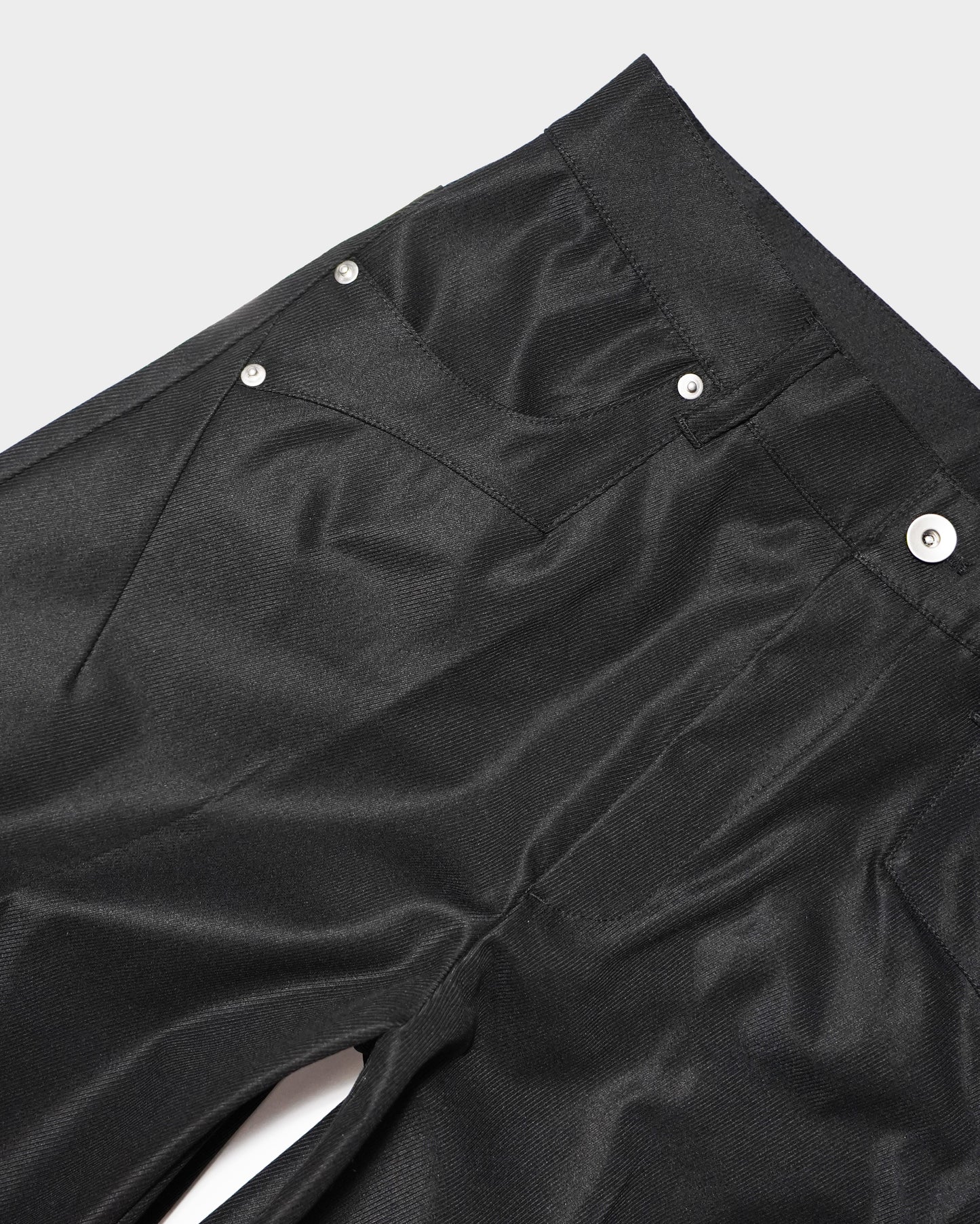 PRESSED POLYESTER FLARE SLACKS