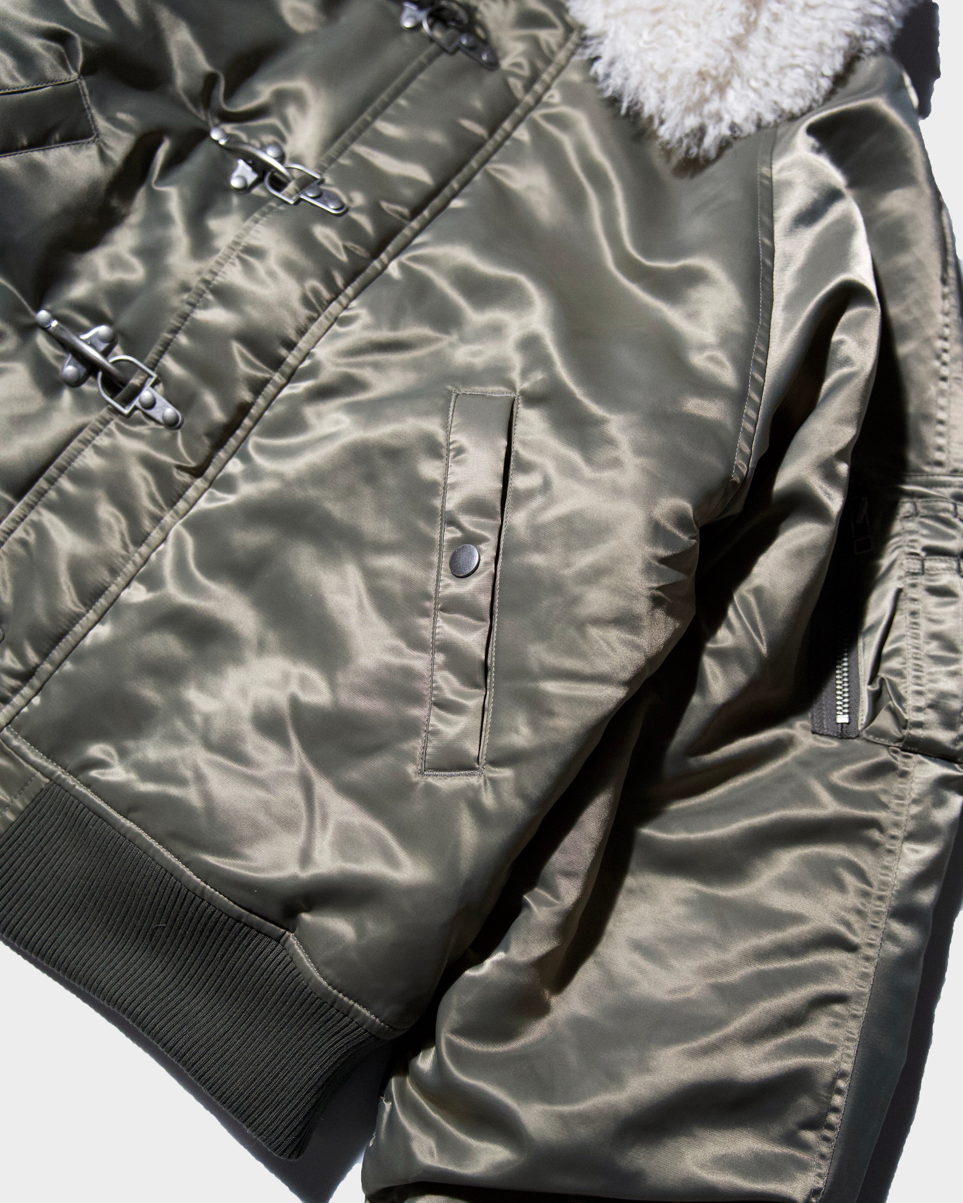 DETACHABLE COLLAR FIREMAN BOMBER JACKET – CAMPHOR WOOD - OFFICIAL