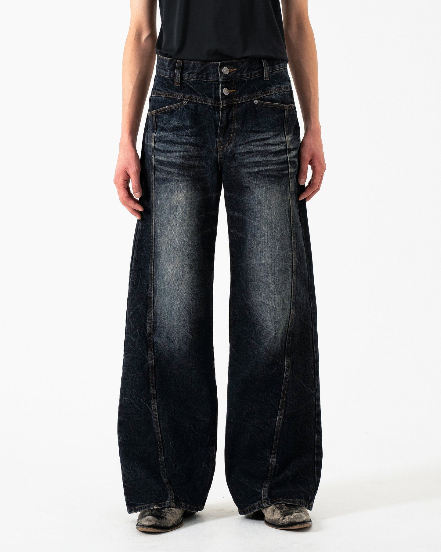 CRUSH FADE SIDE SEEM BOOTS CUT JEANS