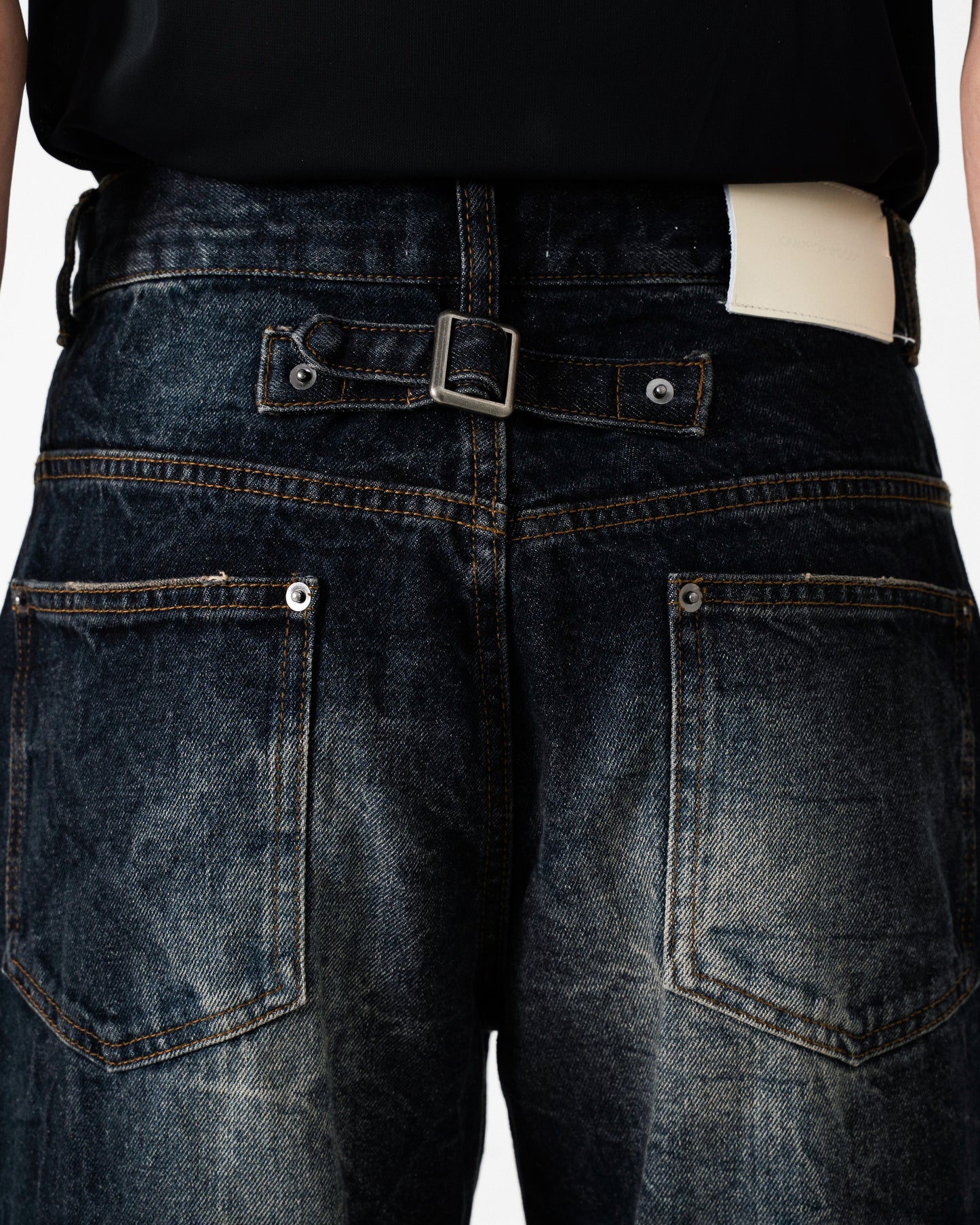 CRUSH FADE SIDE SEEM BOOTS CUT JEANS