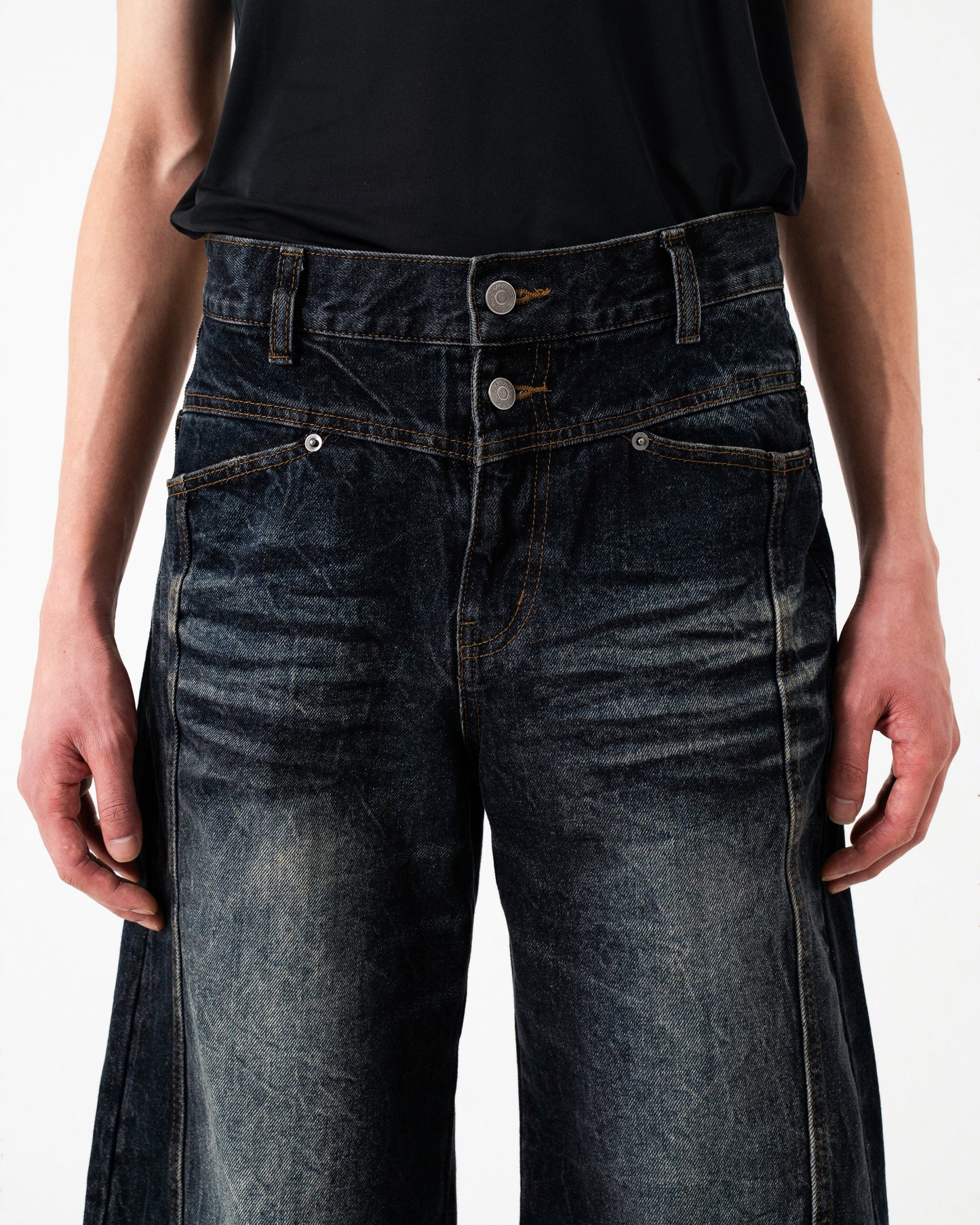 CRUSH FADE SIDE SEEM BOOTS CUT JEANS