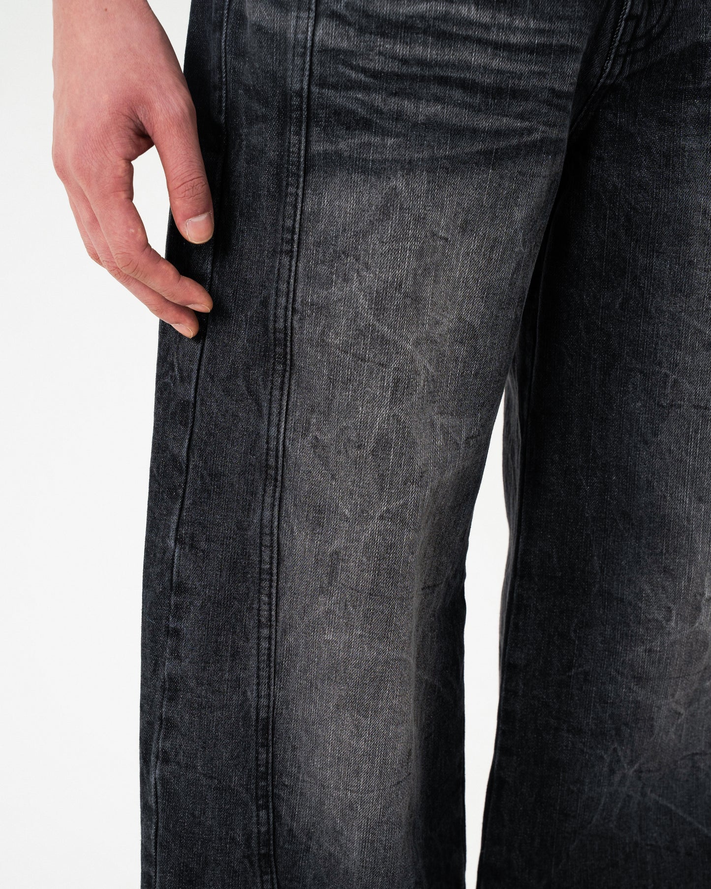 CRUSH FADE SIDE SEEM BOOTS CUT JEANS