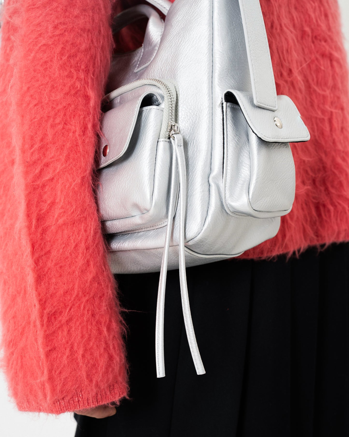 FAUX LEATHER MULTI POCKET SHOULDER BAG - SILVER