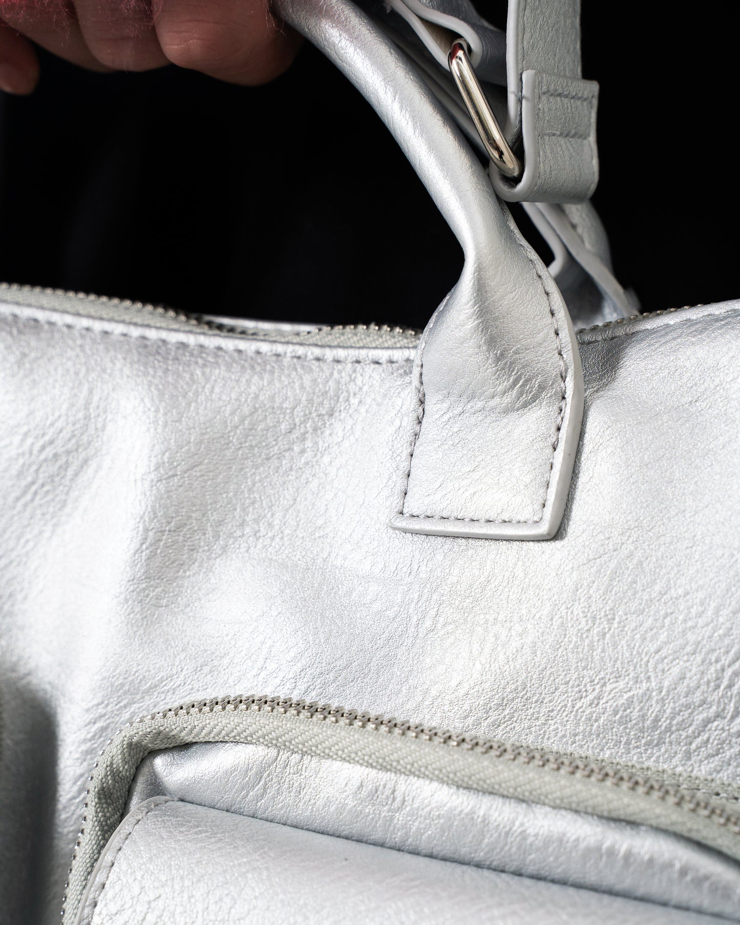 FAUX LEATHER MULTI POCKET SHOULDER BAG - SILVER