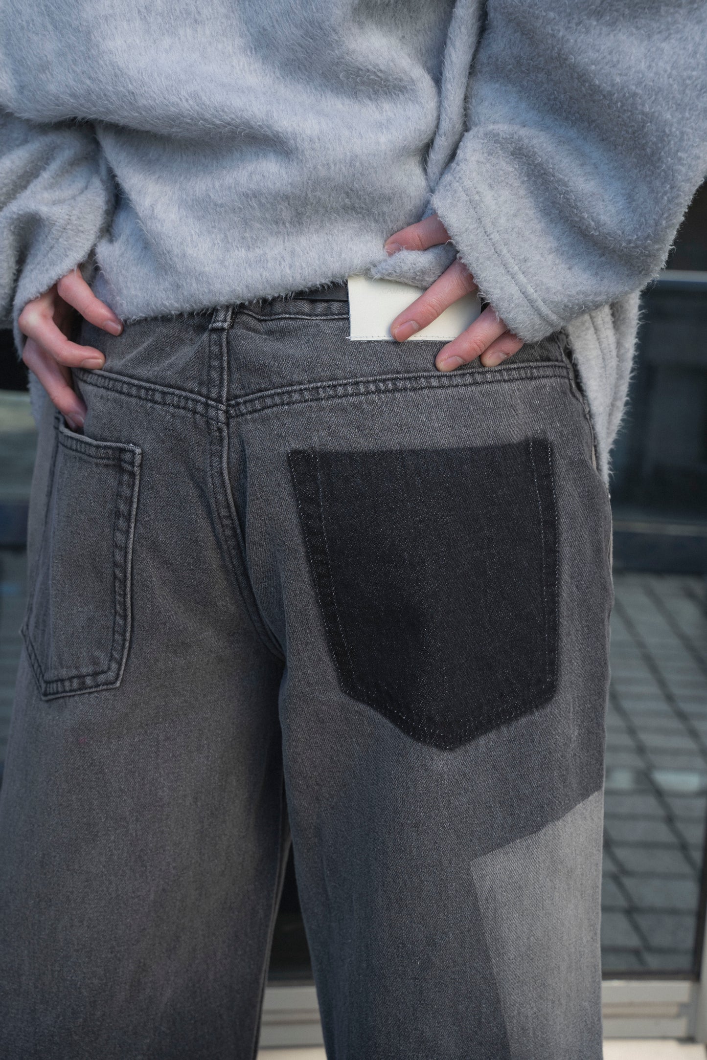fade blast semi-baggy denim