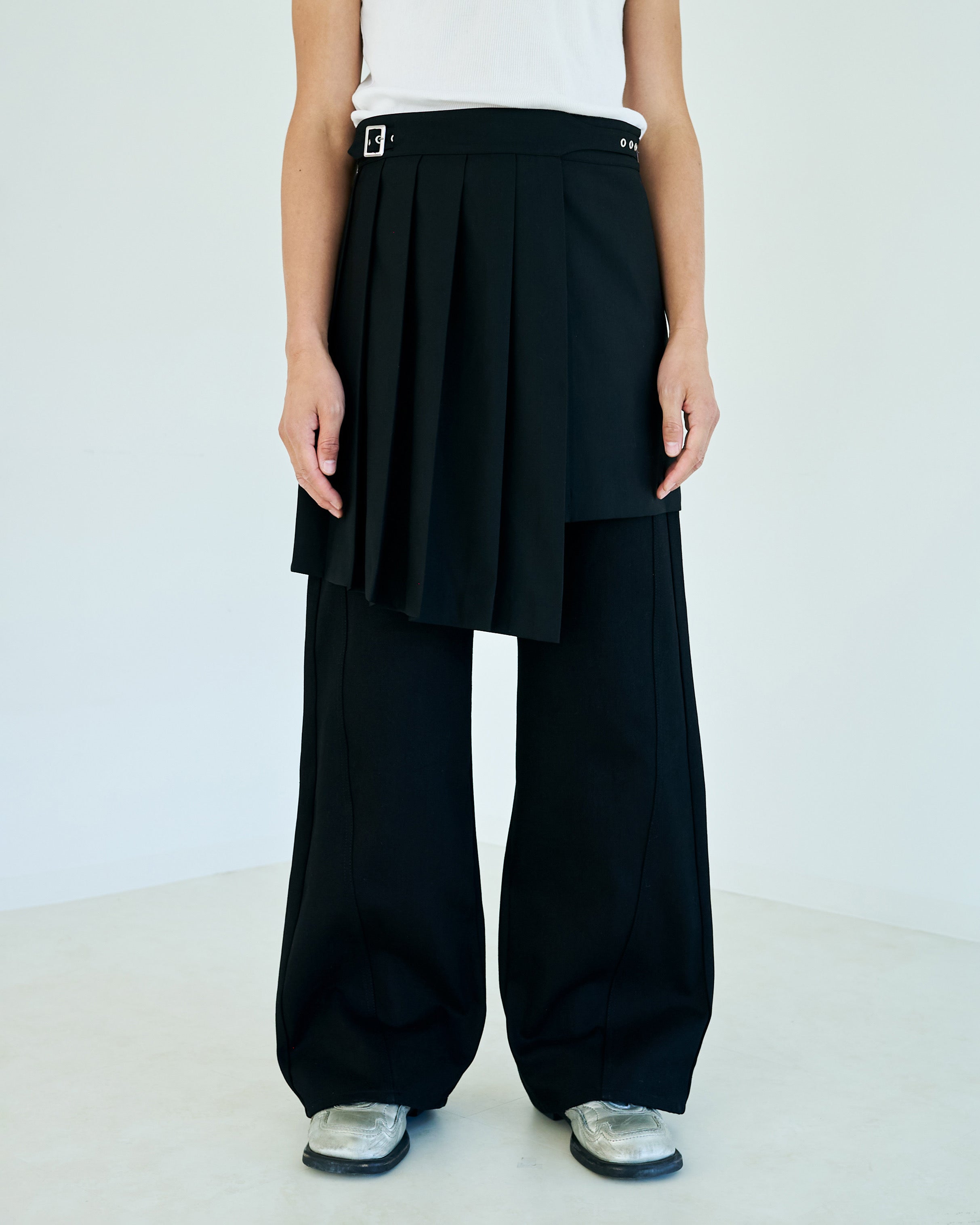 スカート draw drawers Cotton Wrap Skirt black EYELET PLEATS WRAP SKIRT – CAMPHOR WOOD - OFFICIAL ONLINE STORE