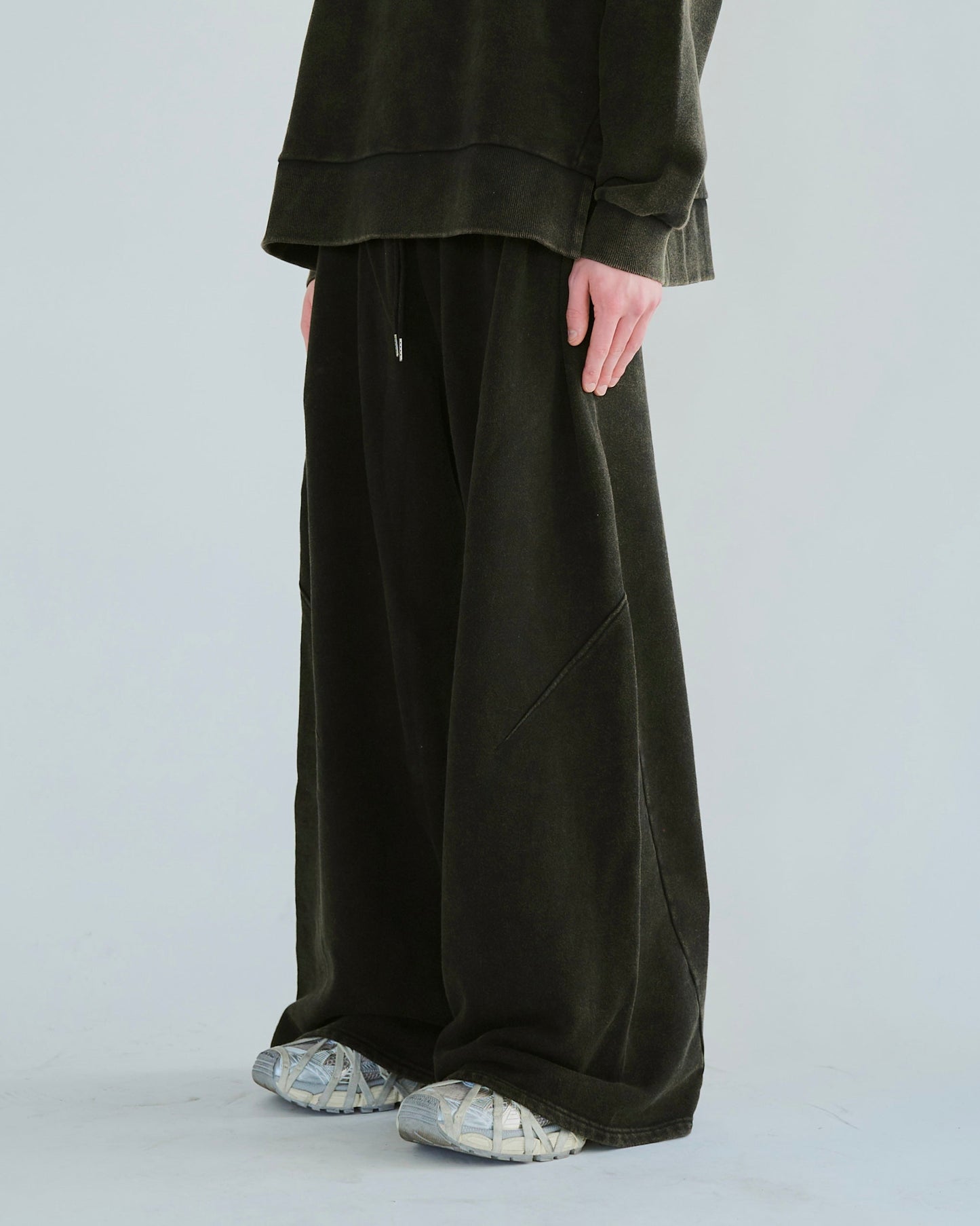 sunfade super wide baggy sweat pants