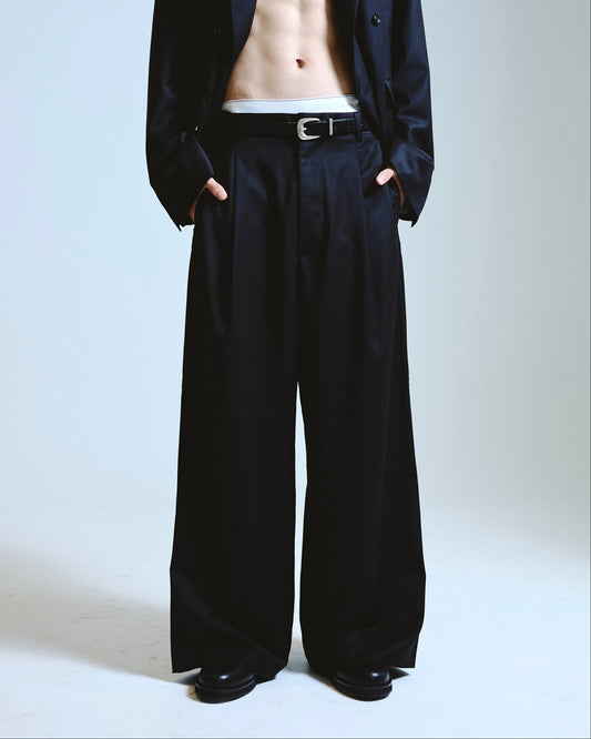 1tuck wide baggy slacks