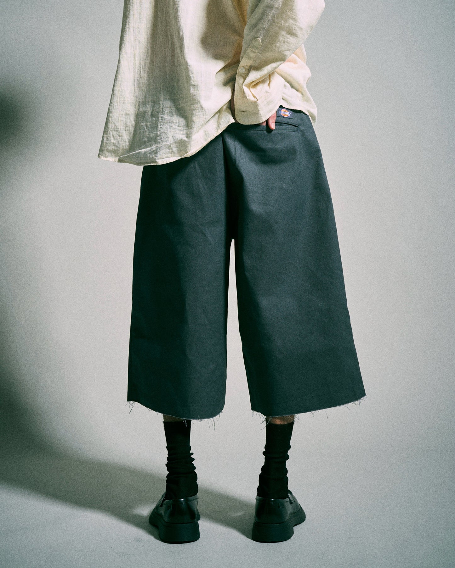 【 Dickies®︎×CAMPHORWOOD 】LAYERED BOXER CUT-OFF WIDE CHINO SHORTS