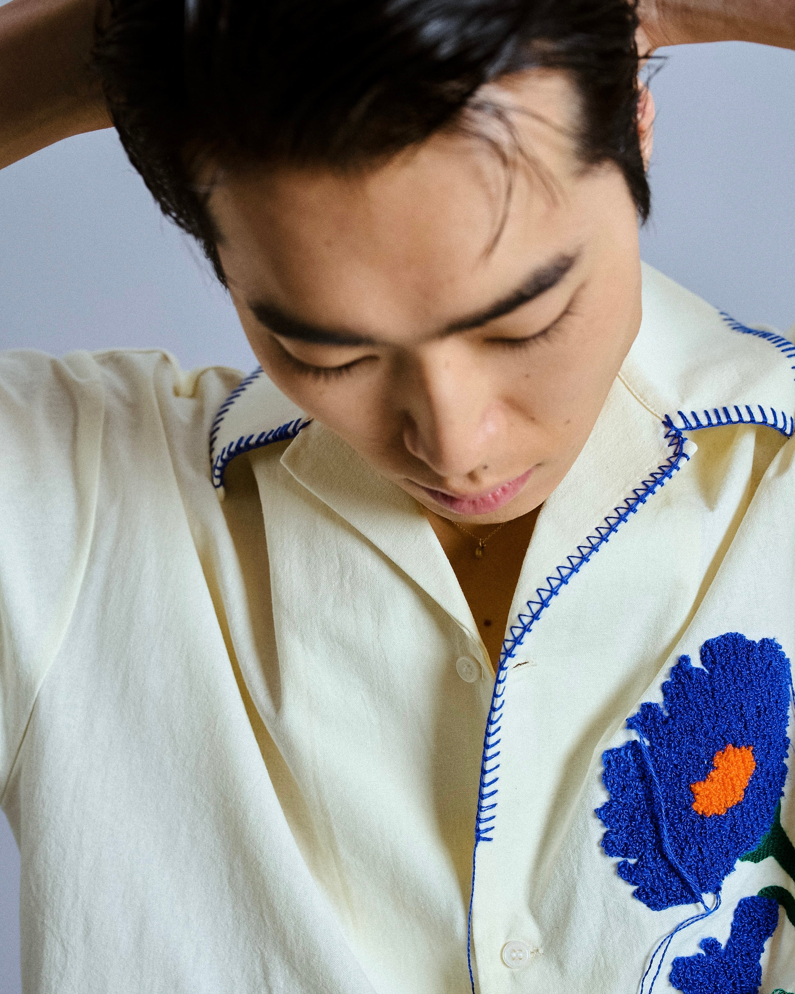 トップス Camphor wood flower embroideryshirt flower embroidery SAGARA h/s shirt – CAMPHOR WOOD - OFFICIAL
