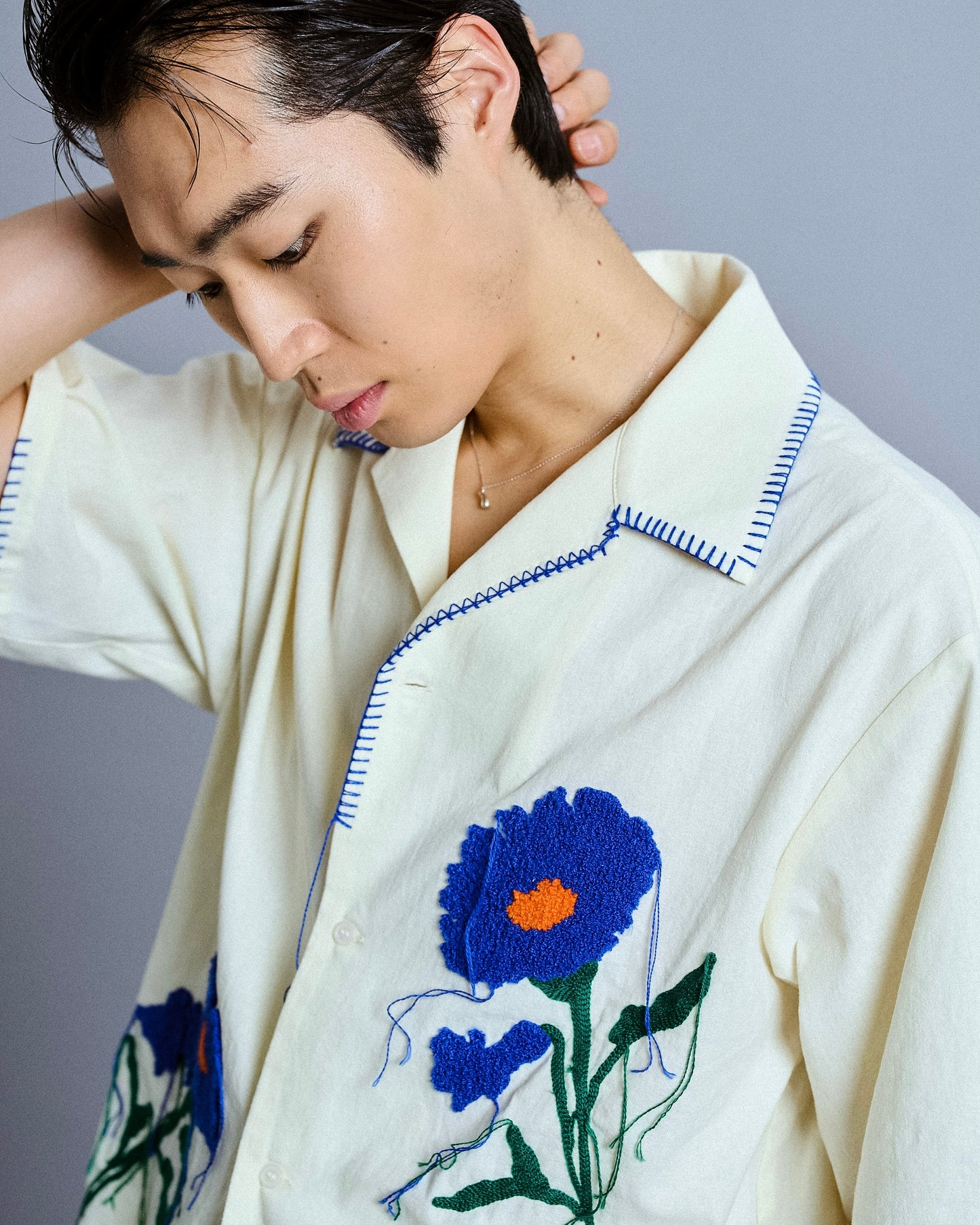 flower embroidery SAGARA h/s shirt