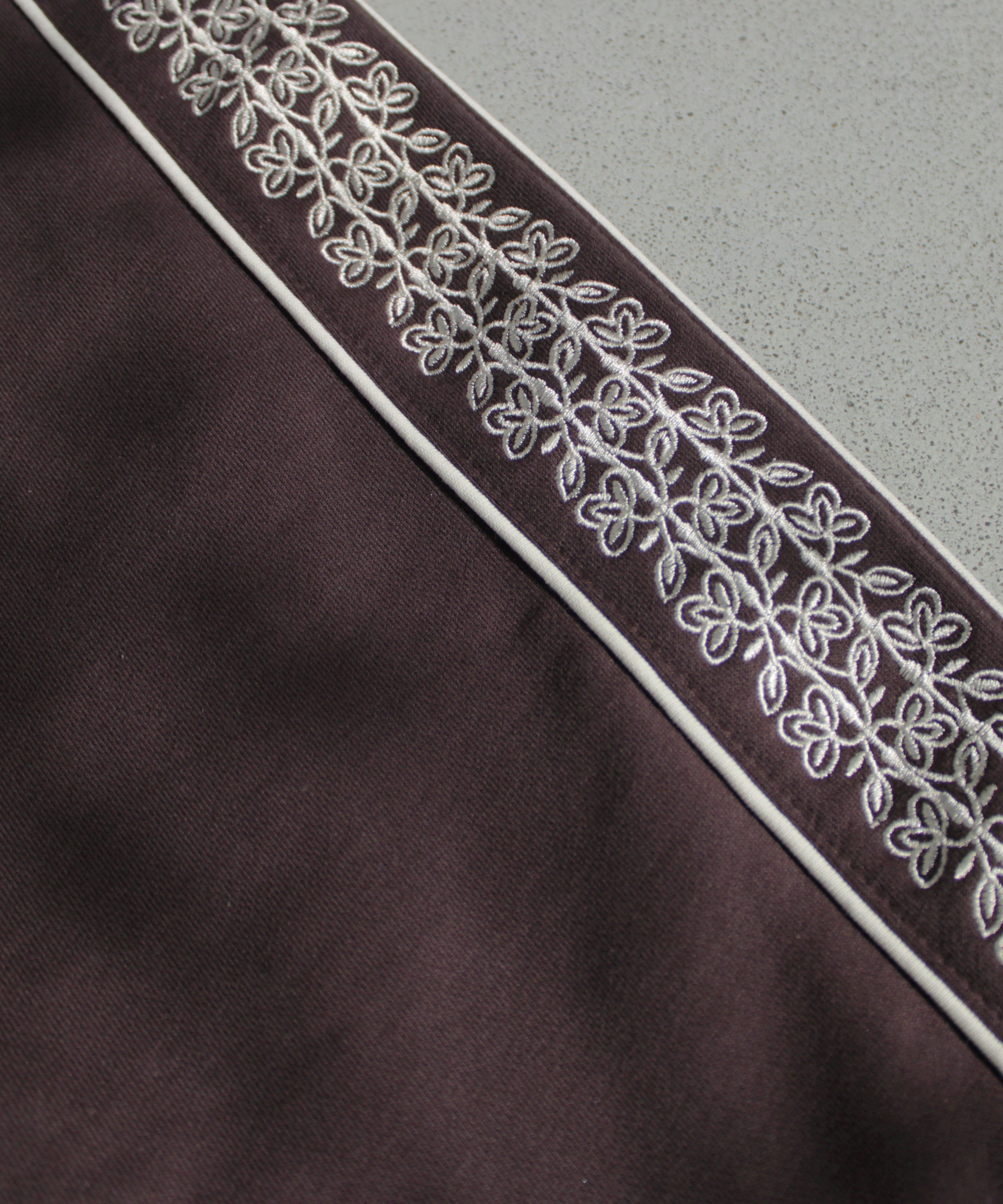 Camphor wood フラワー刺繍トラックジャケット Camphor wood ジャージ flower embroidery line track jacket