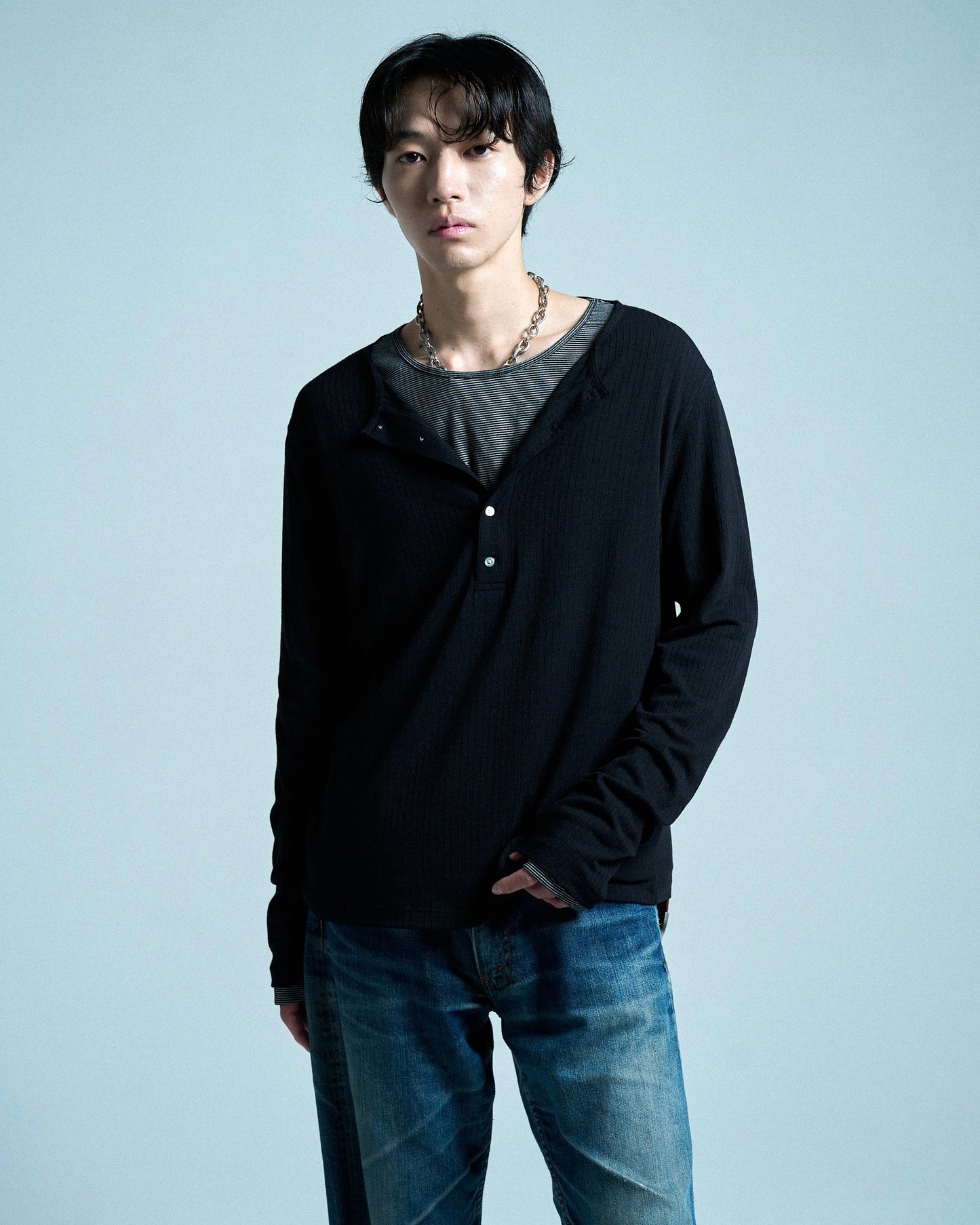 RIB HENLEY NECK L/S TEE