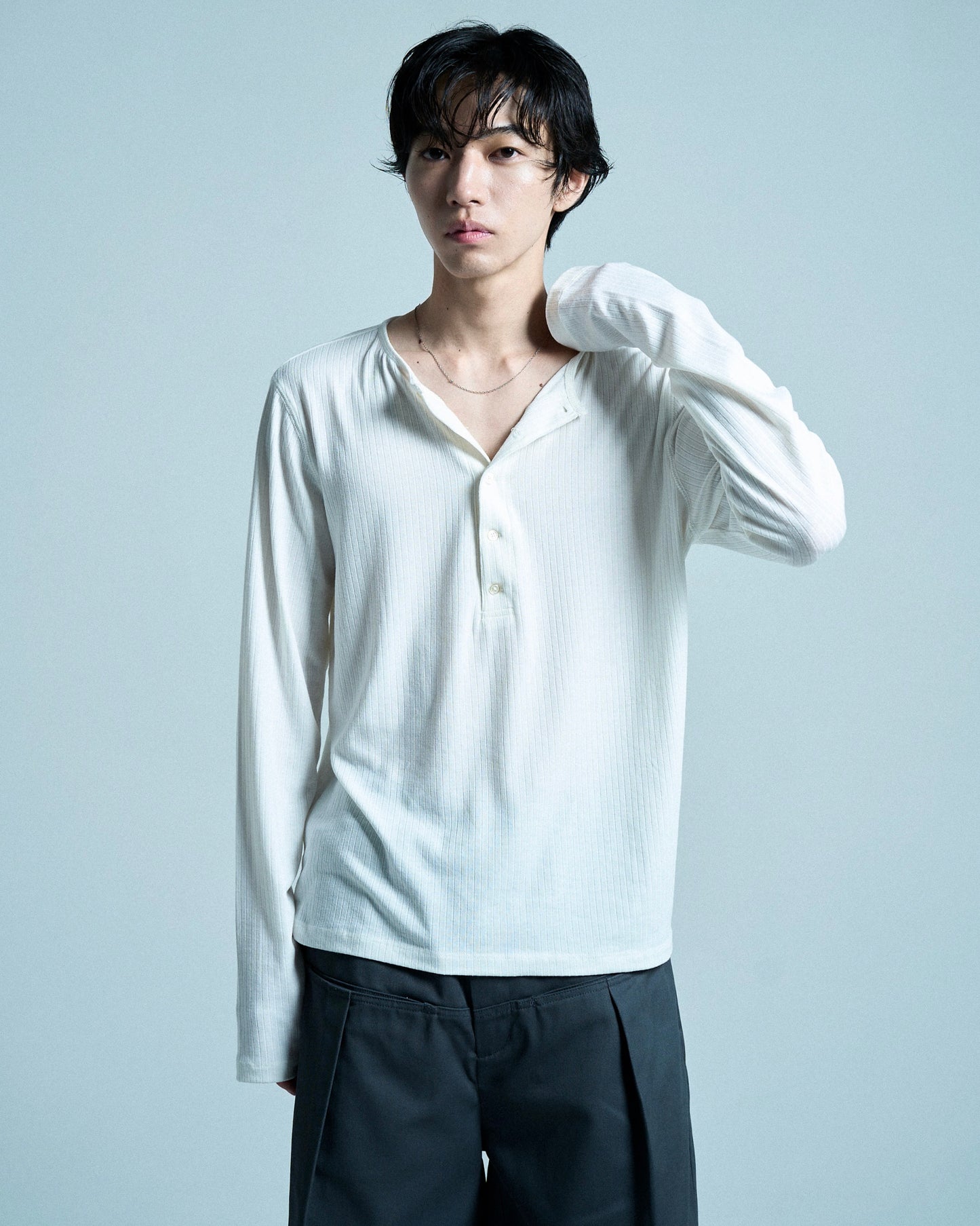 RIB HENLEY NECK L/S TEE