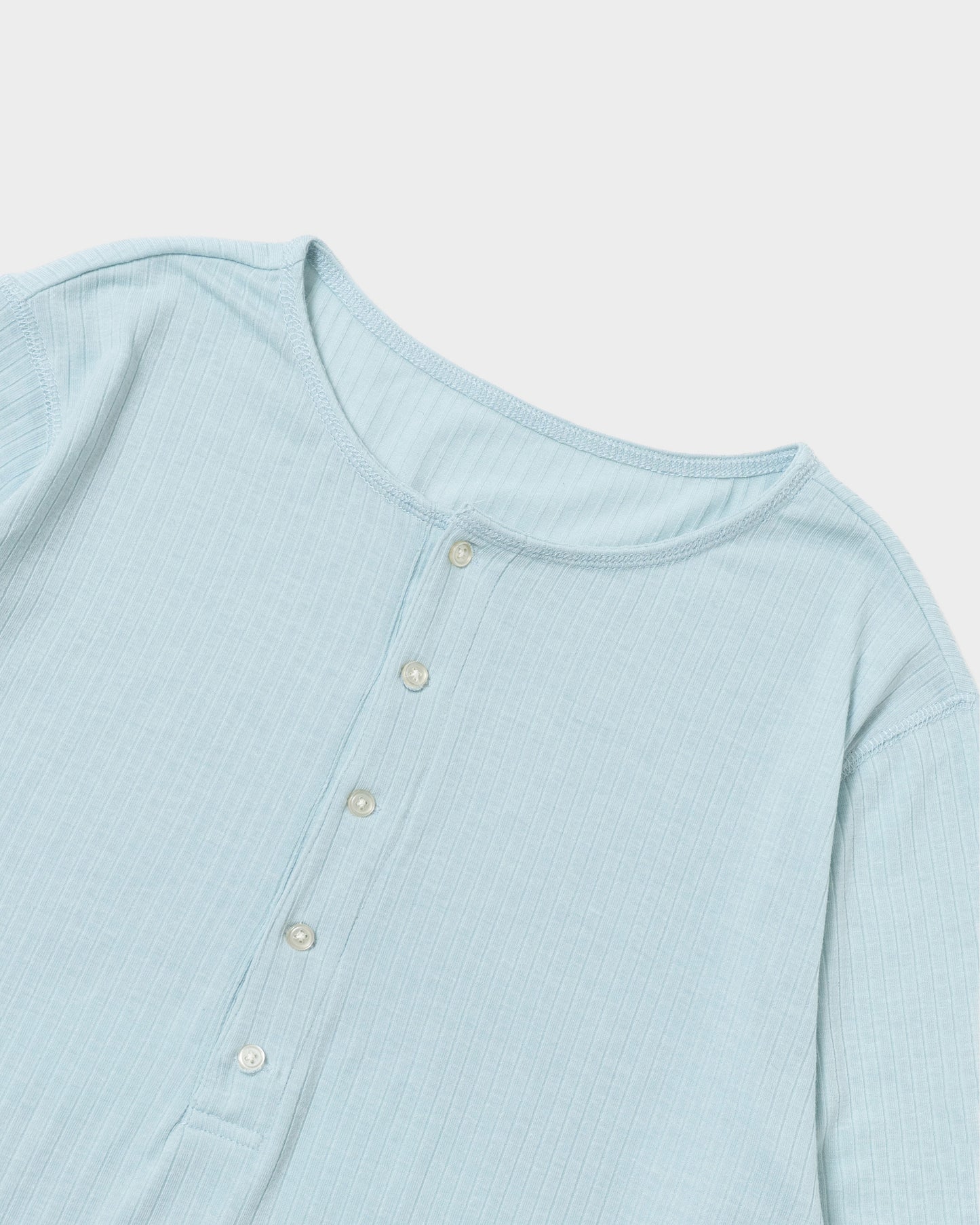 RIB HENLEY NECK L/S TEE