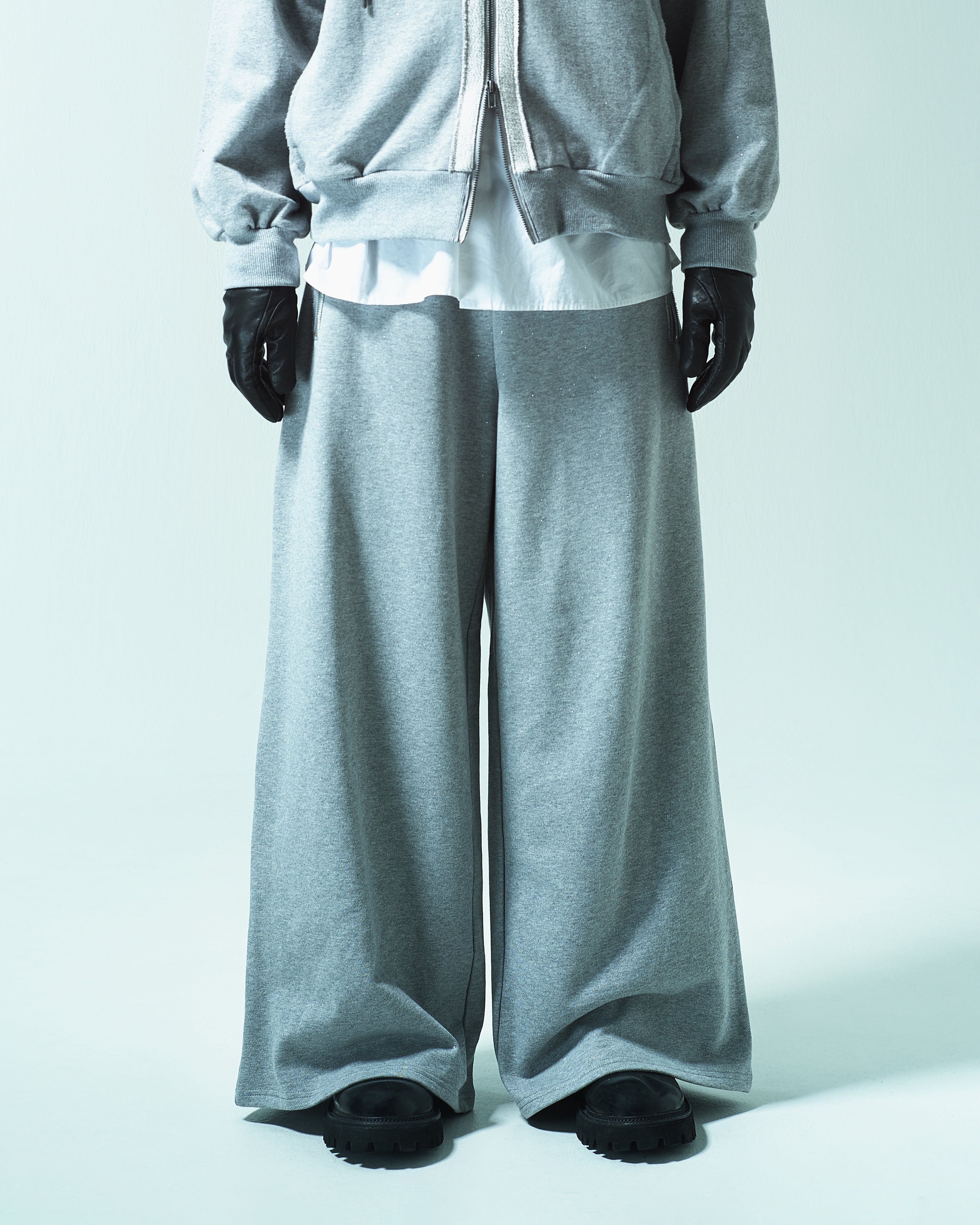 WIDE BAGGY GRIDDER SWEAT PANTS – CAMPHOR WOOD - OFFICIAL ONLINE